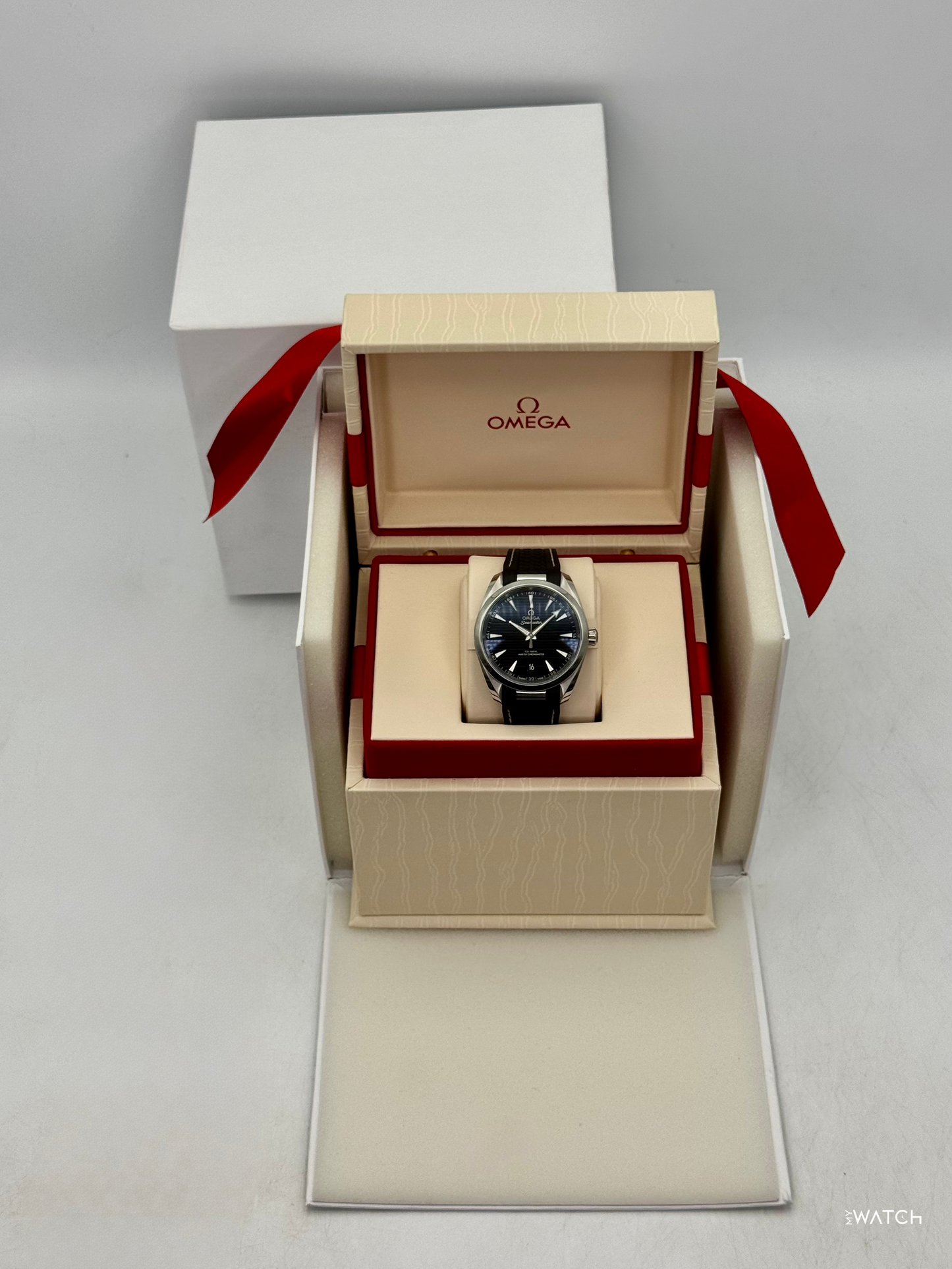 2024 Omega Seamaster Aqua Terra 38mm 220.12.38.20.01.001 Stainless Steel Black Dial