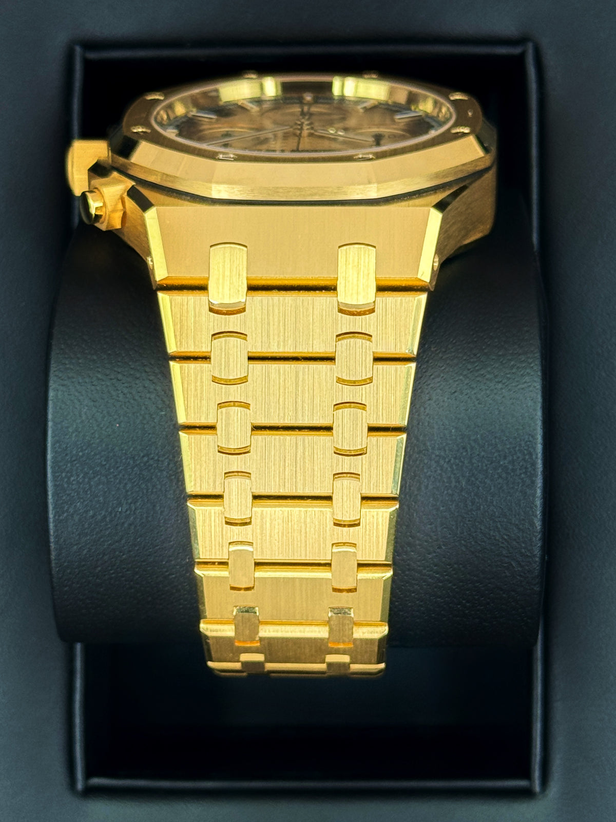 NEW 2026 Audemars Piguet Royal Oak Chronograph 41mm 26240BA Gold Dial