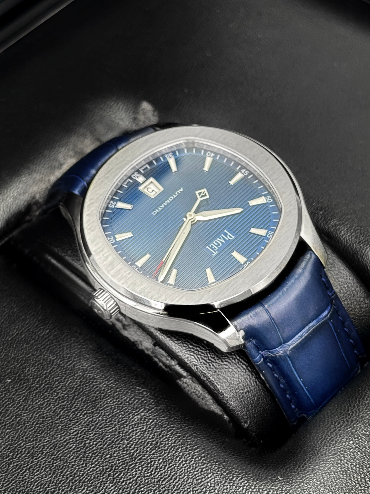 2020 Piaget Polo S 42mm G0A43001 Stainless Steel Blue Dial (STICKERED)