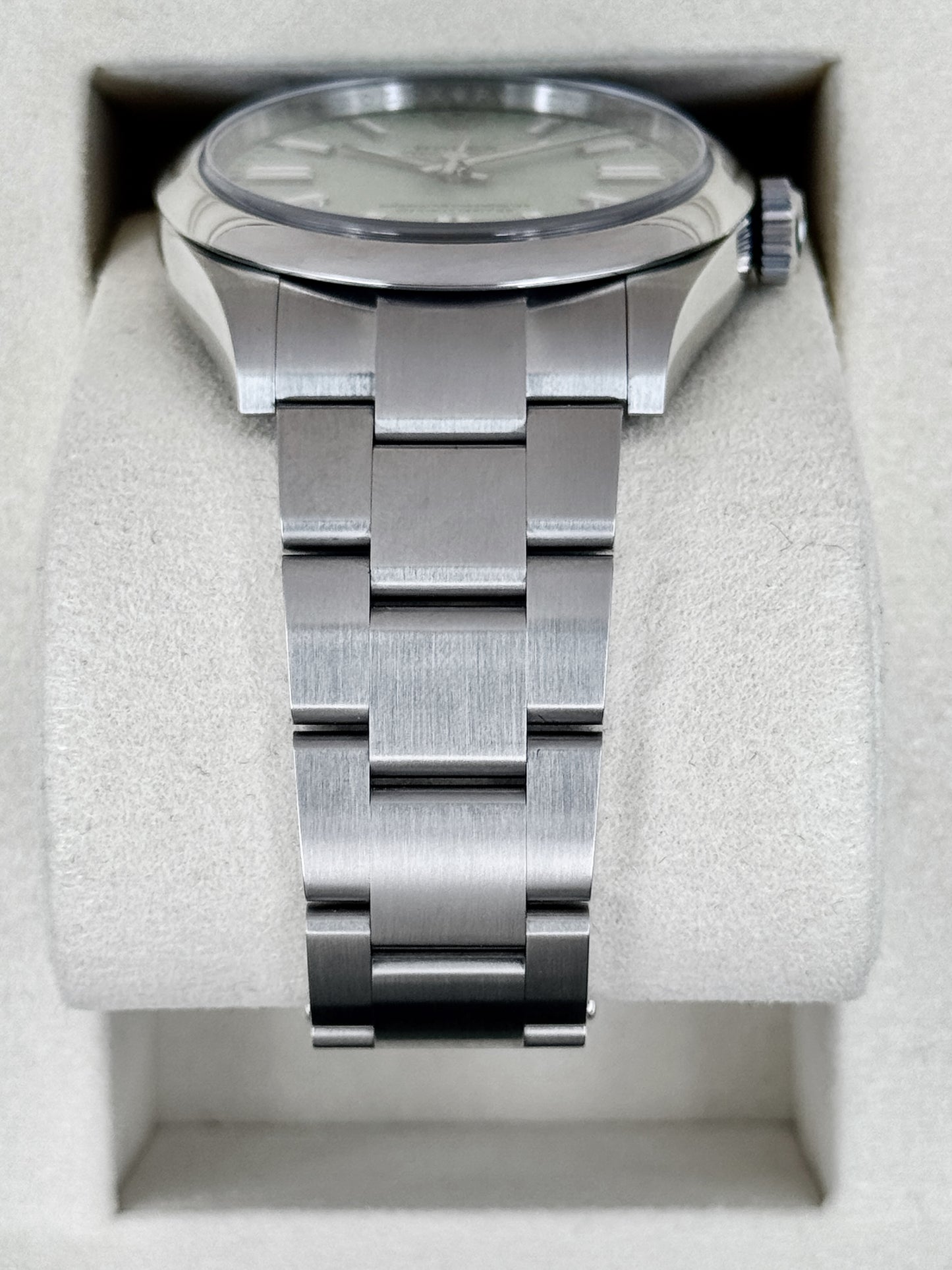 2025 Rolex Oyster Perpetual 41mm 134300 Pistachio Dial