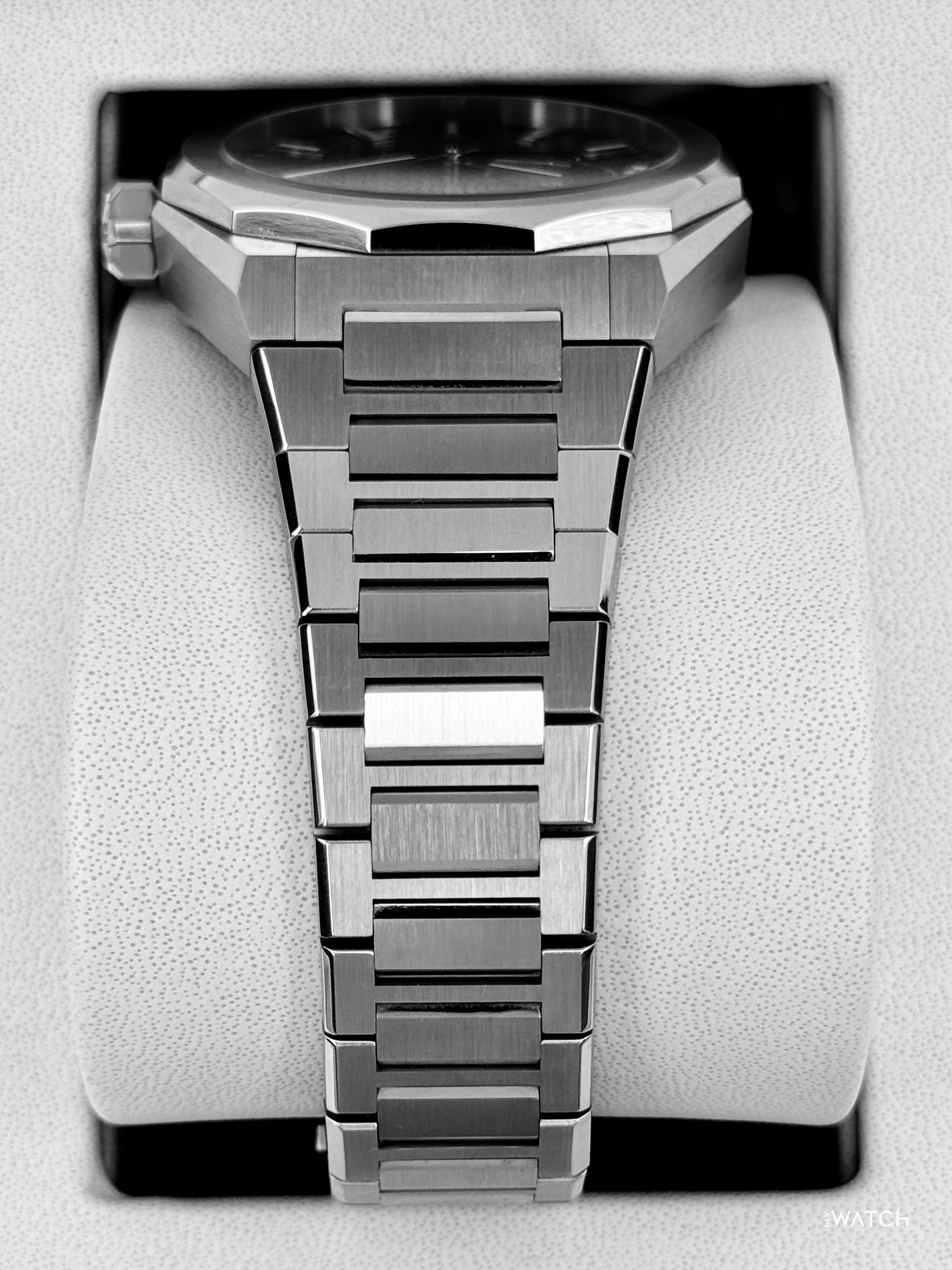 NEW 2026 Zenith Defy Skyline 41mm 03.9300.3620/51.1001 Stainless Steel Blue Dial - MyWatchLLC
