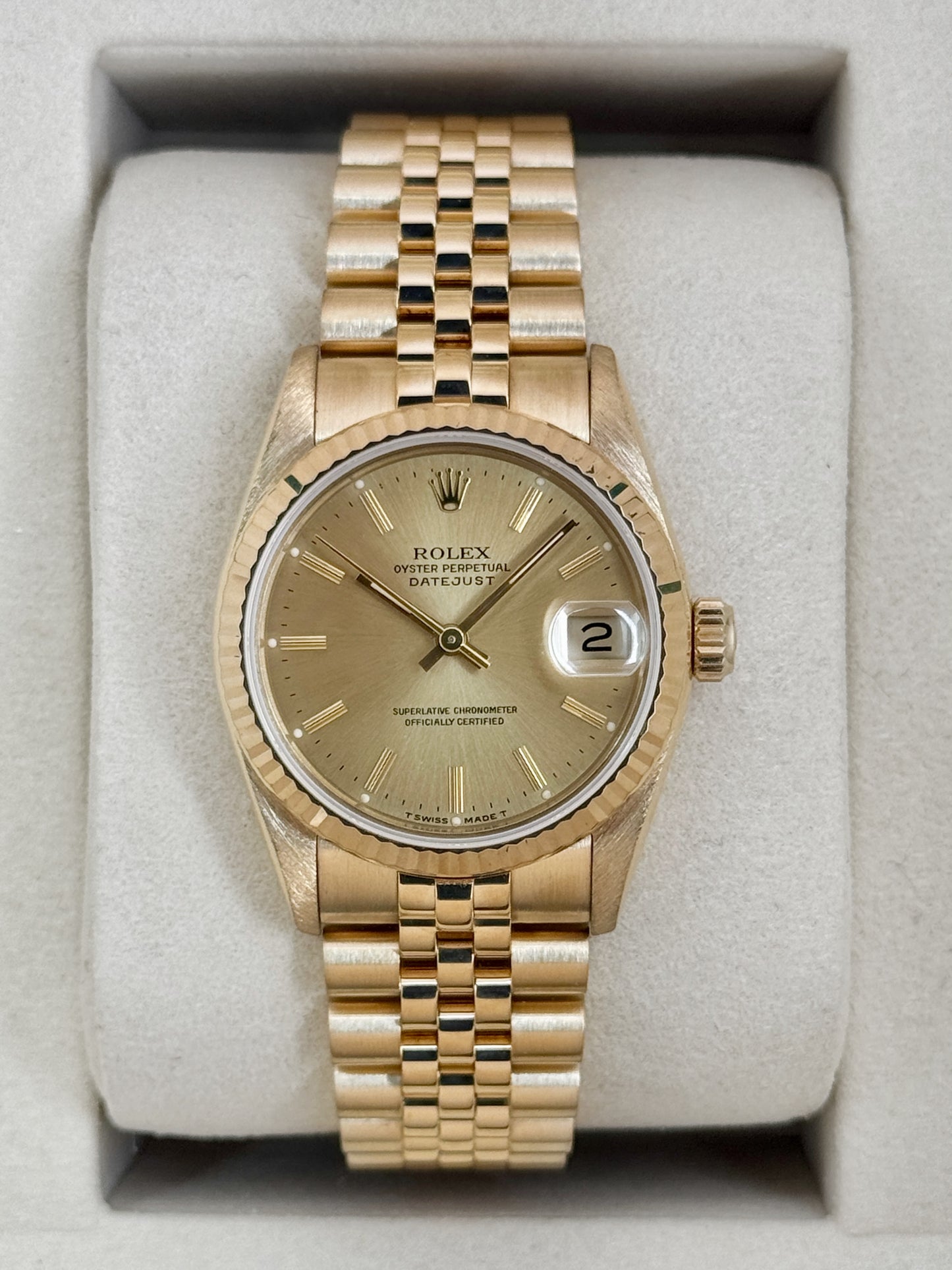 1990 Rolex Datejust 31mm 68278 Yellow Gold Jubilee Champagne Dial (Collectors Set)