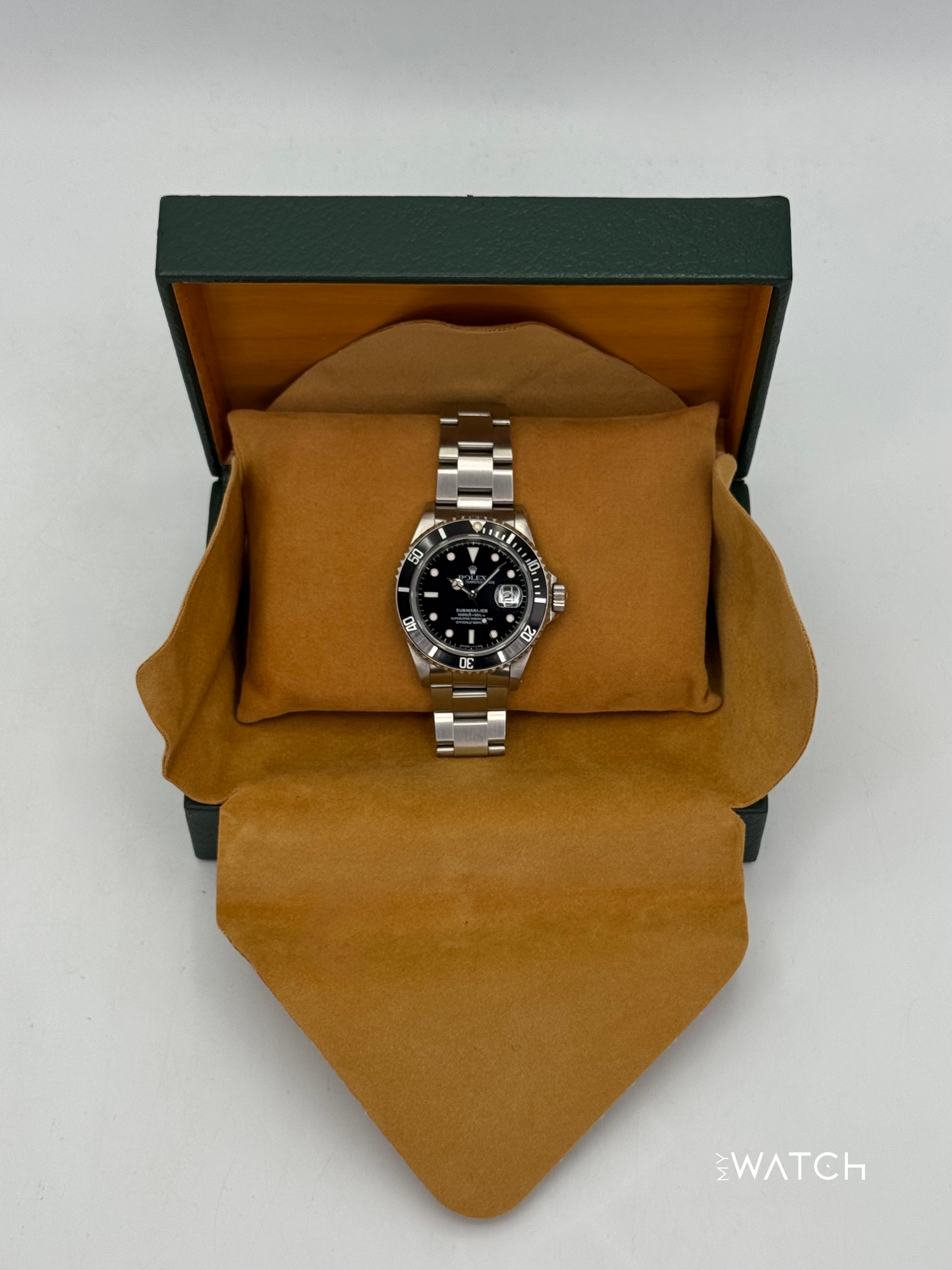 1993 Rolex Submariner 40mm 16610 Stainless Steel Black Dial - MyWatchLLC