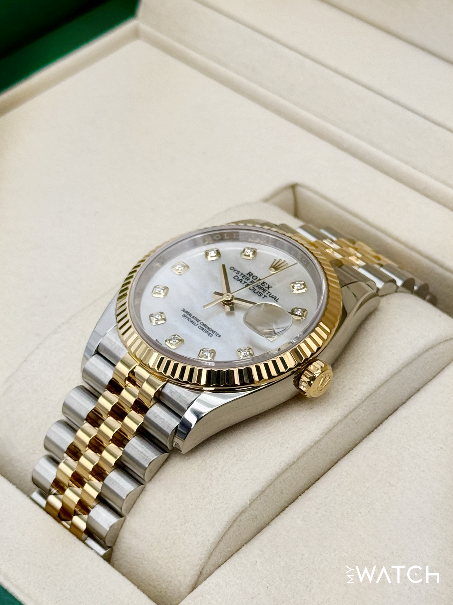 2025 Rolex Datejust 36mm 126233 Mother of Pearl Diamond Dial