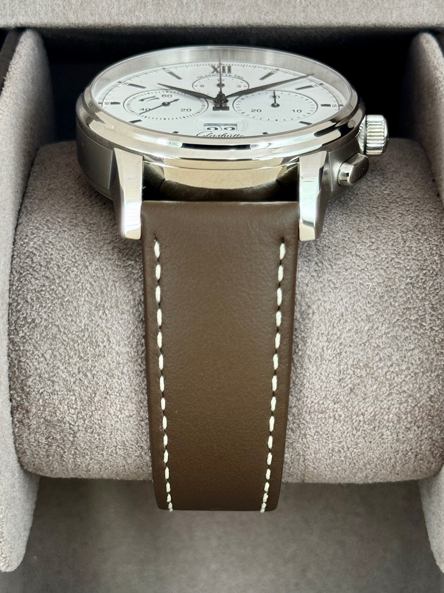 NEW 2026 Glashütte Original Senator 42mm 1-37-01-05-02-07 Stainless Steel White Dial