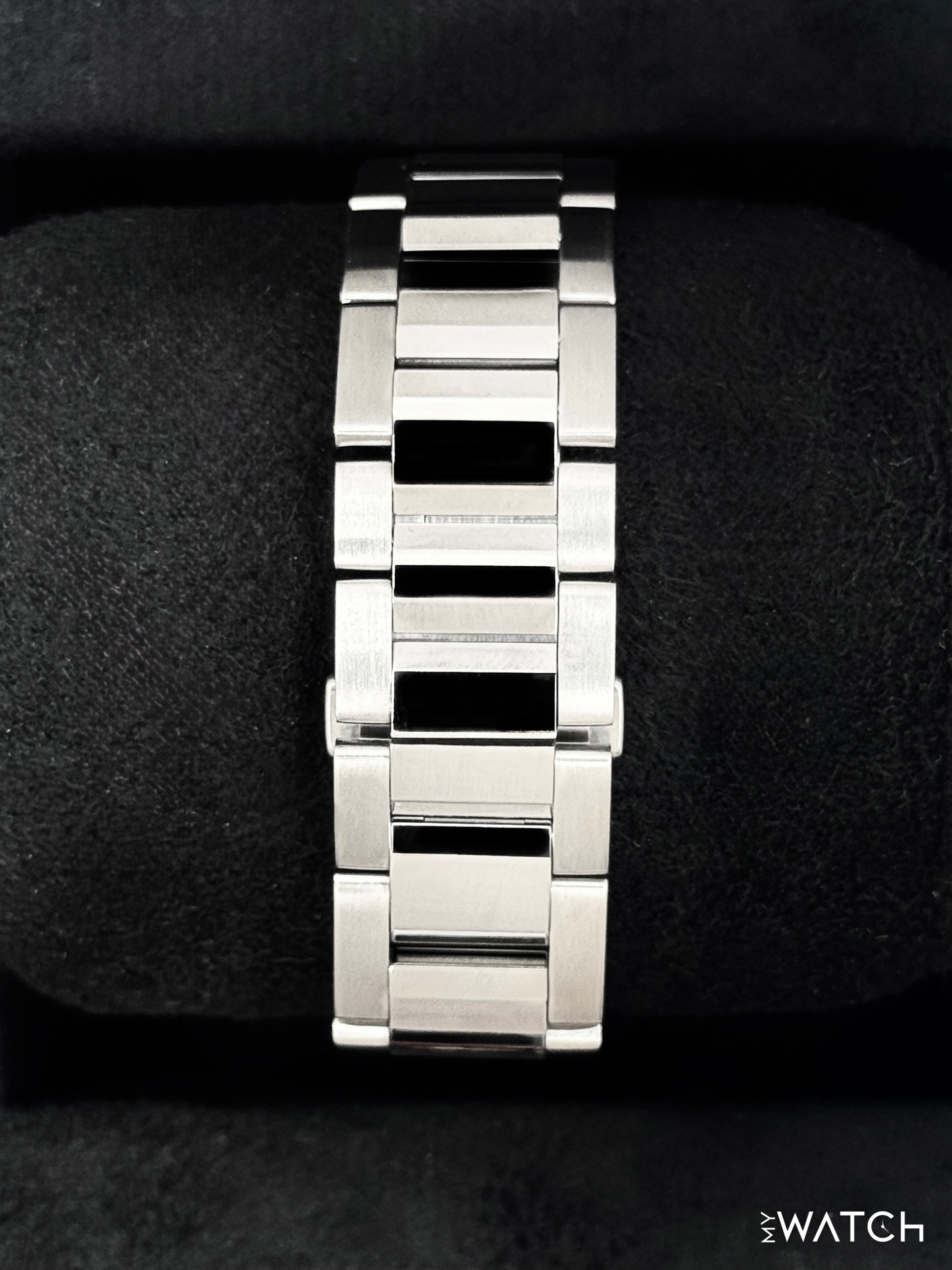 NEW 2026 Cartier Roadster 38.7mm WSRD0014 Stainless Steel Blue Dial - MyWatchLLC