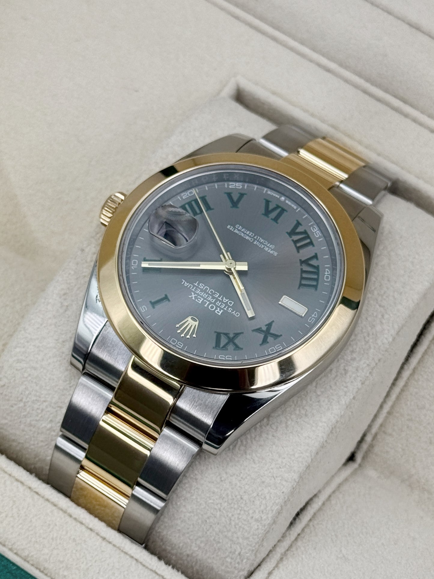 2021 Rolex Datejust 41mm 126303 Two-Tone Oyster Wimbledon Dial