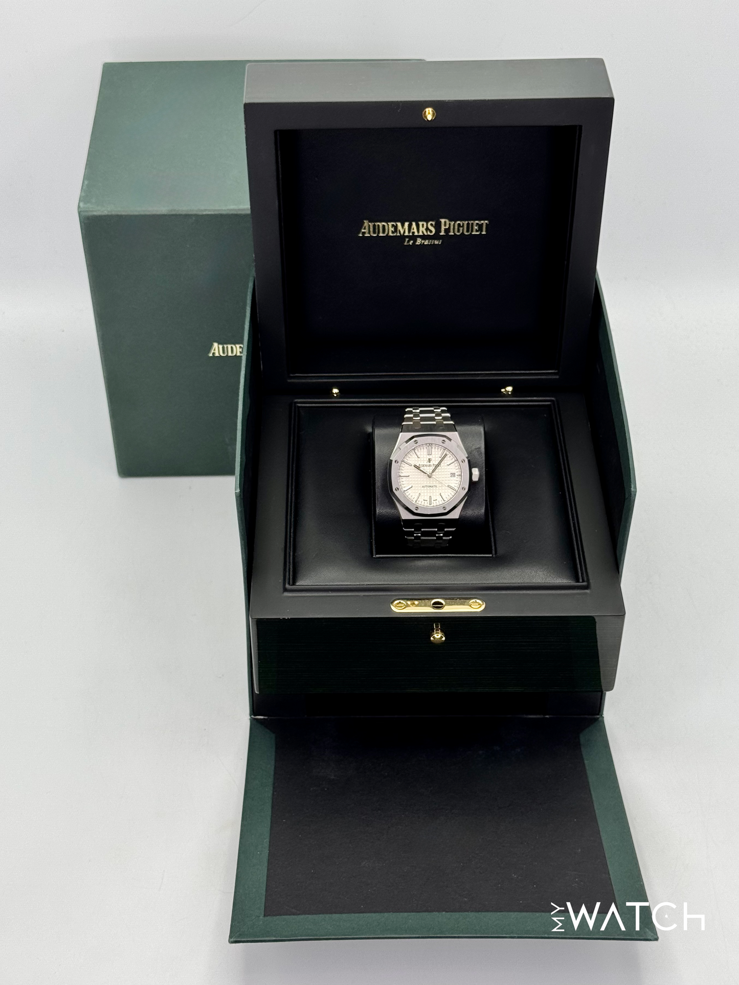 2016 Audemars Piguet  Royal Oak  37mm 15450ST Stainless Steel White Dial