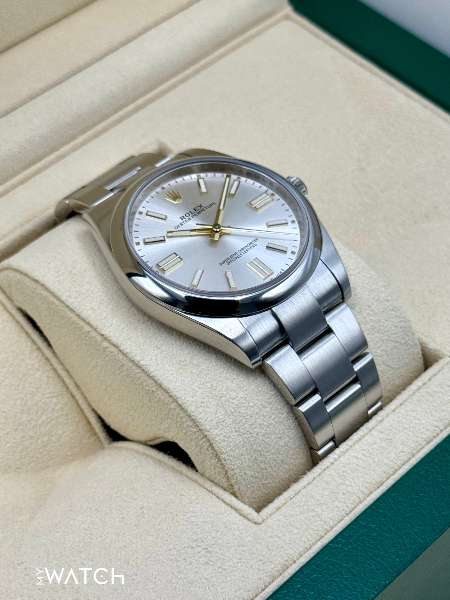 2023 Rolex Oyster Perpetual 41mm 124300 Silver Dial