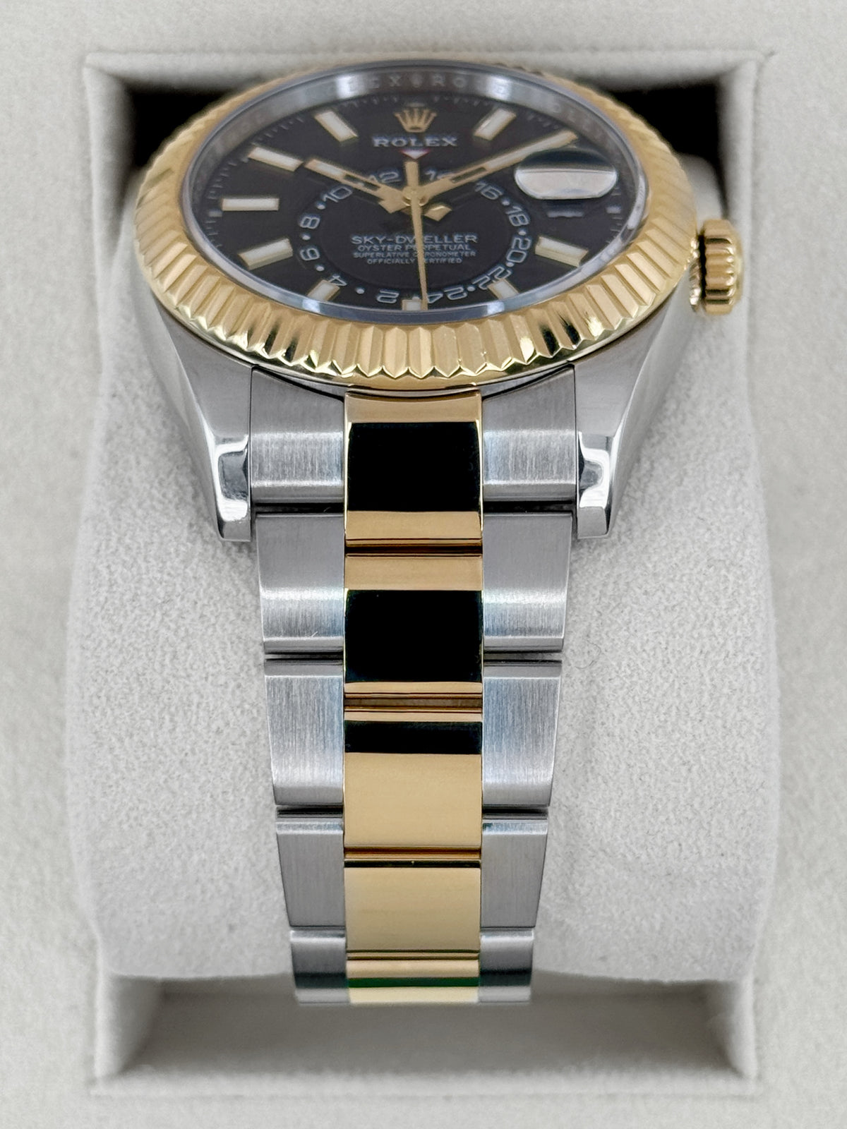 Rolex Sky-Dweller 42mm 326933 Two-Tone Oyster Black Dial