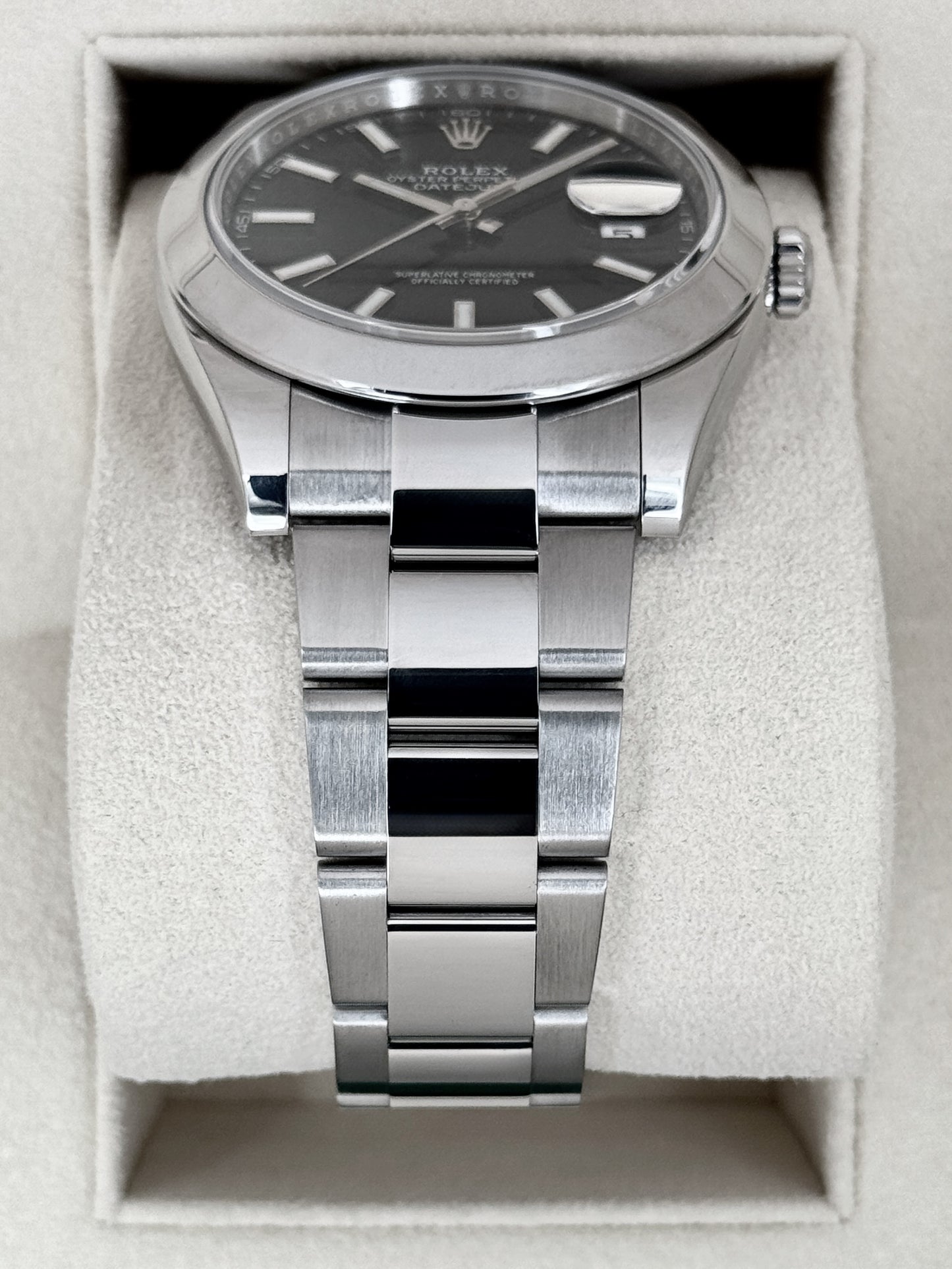 2021 Rolex Datejust 41mm 126300 Stainless Steel Oyster Black Dial