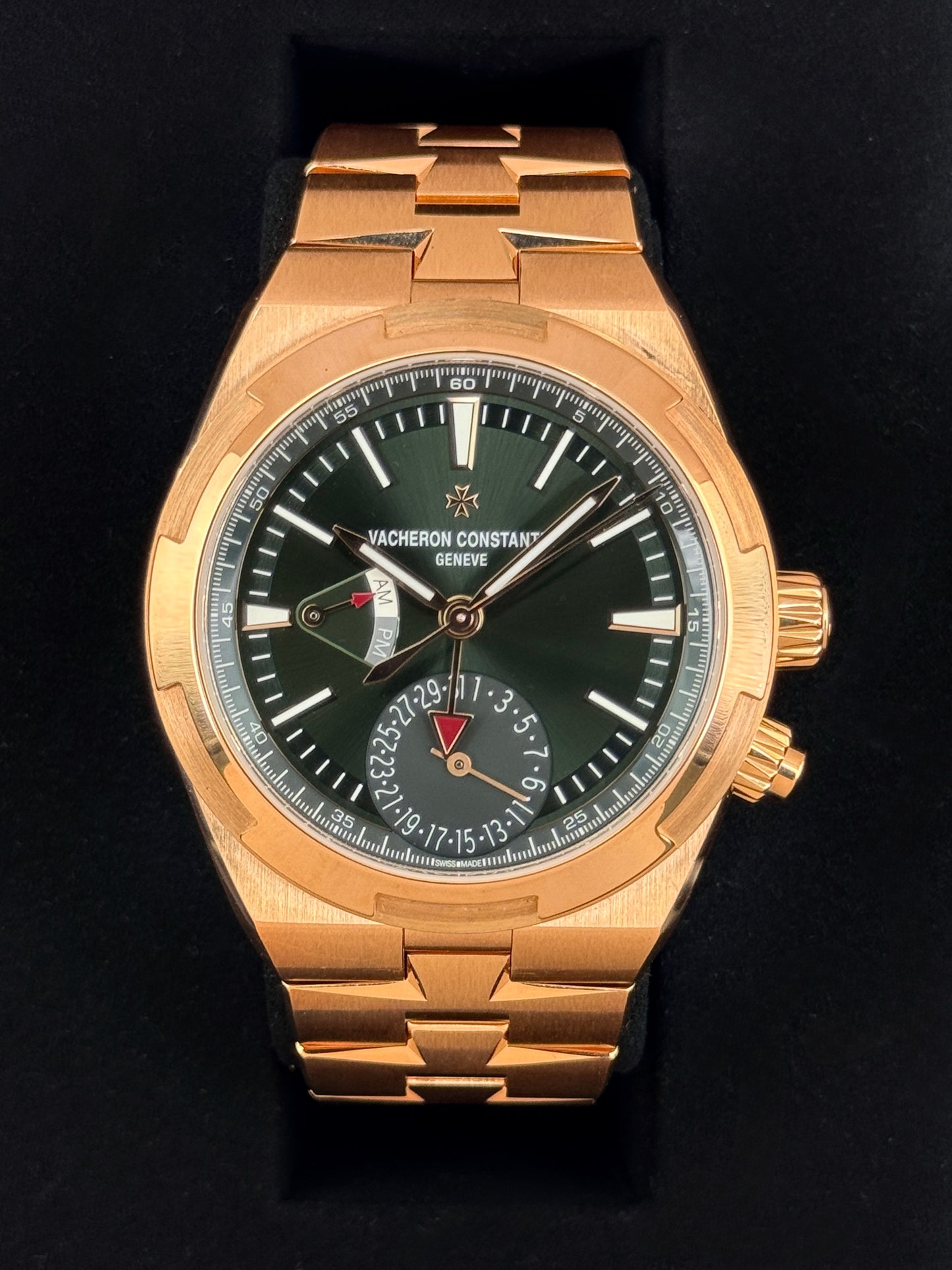 2024 Vacheron Constantin Overseas Dual Time 41mm 7920V Rose Gold Green Dial