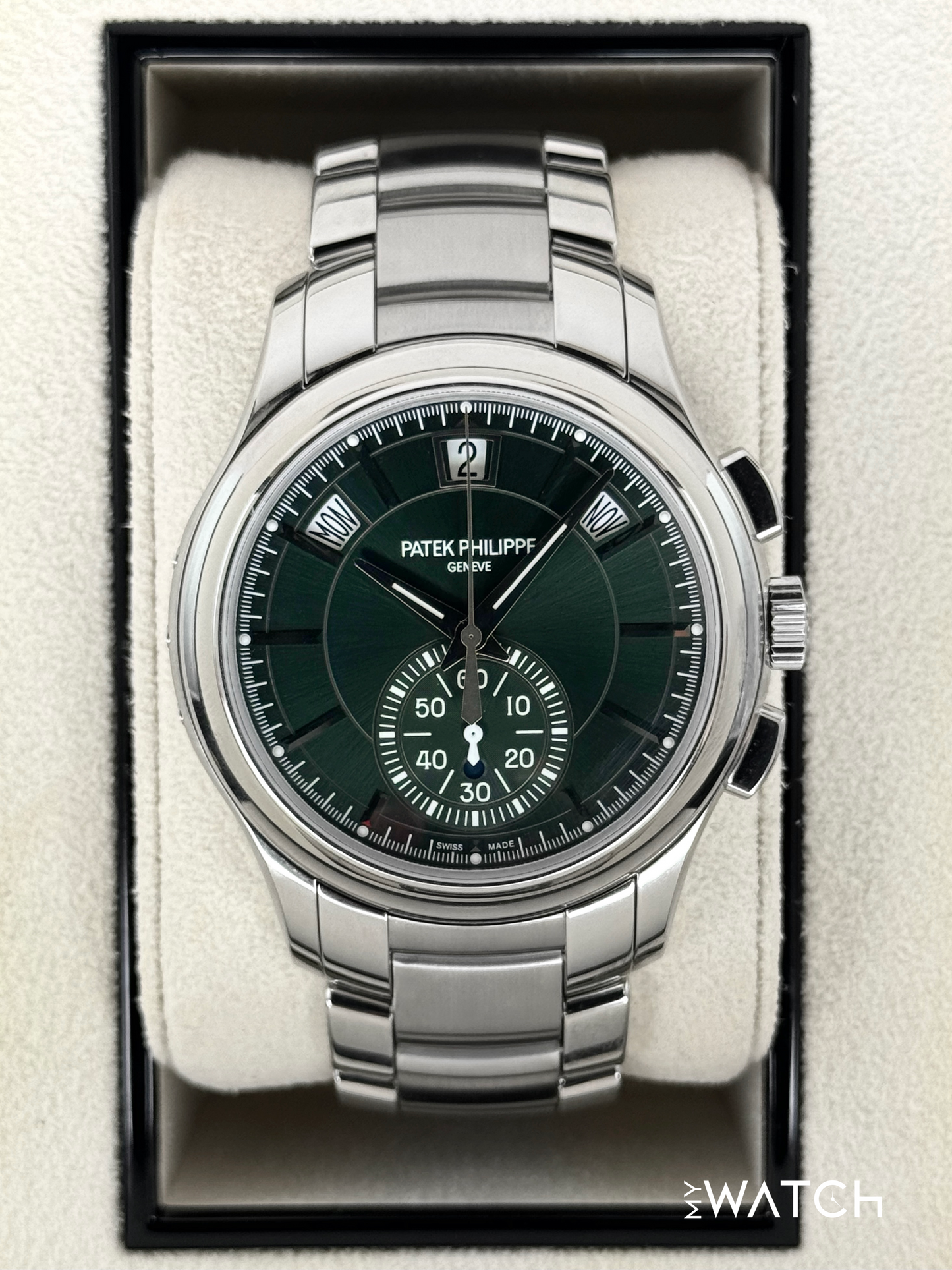 2022 Patek Philippe Flyback Chronograph Annual Calendar 5905/1A Olive Green Dial