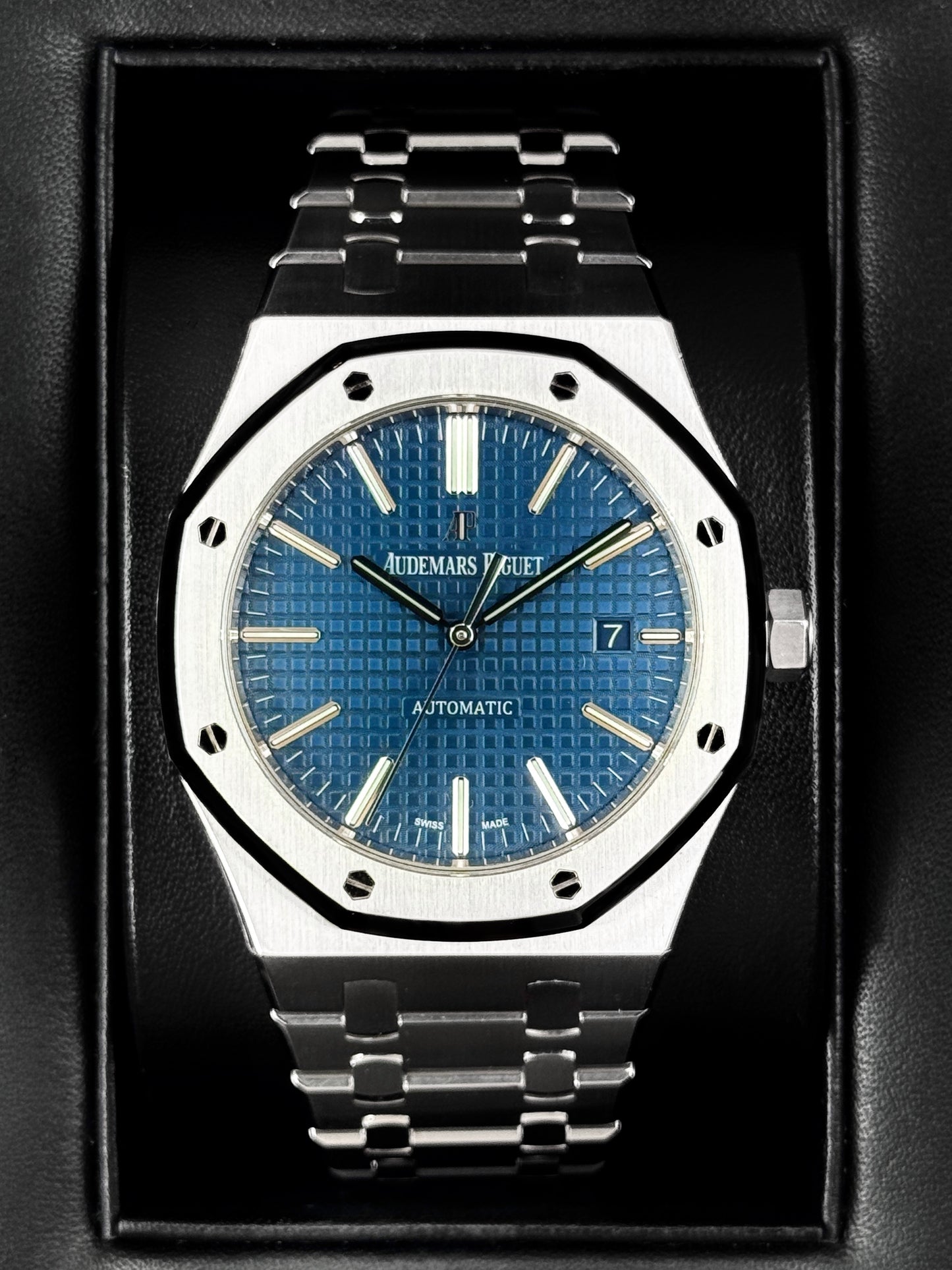 2017 Audemars Piguet Royal Oak 41mm 15400ST Blue Dial