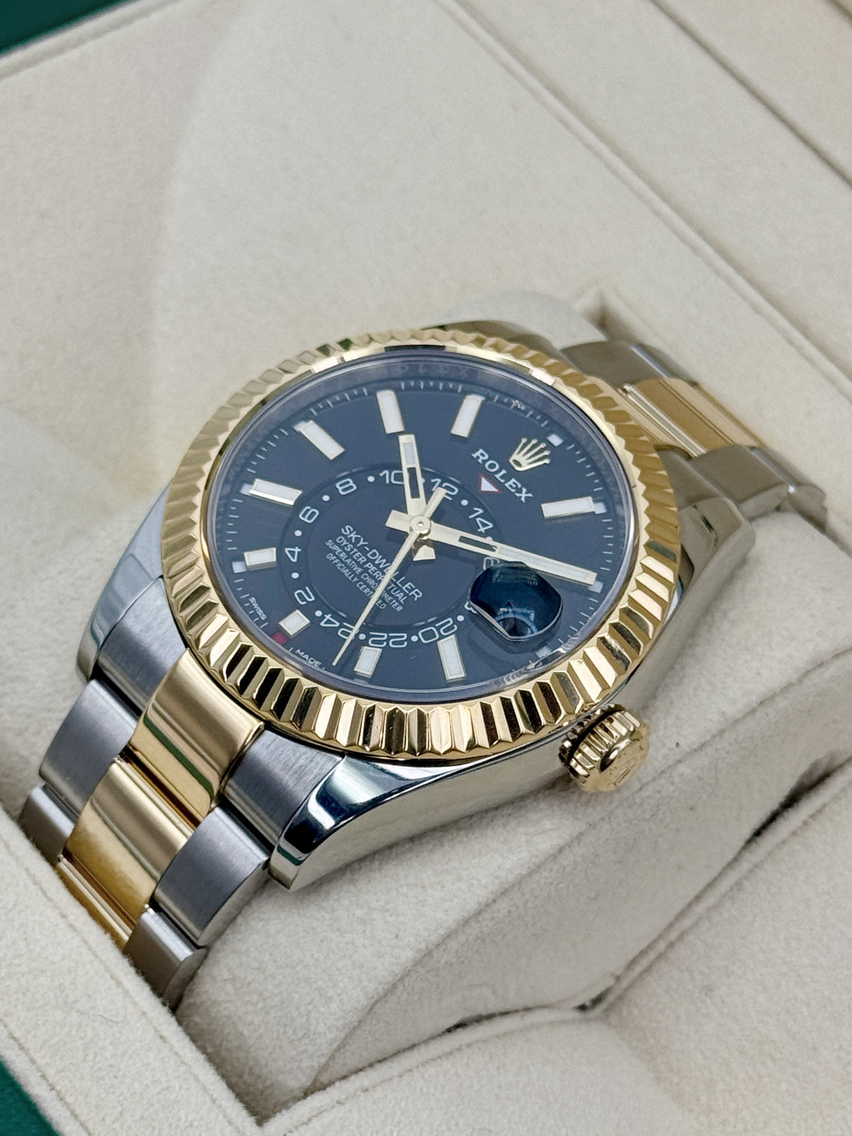 Rolex Sky-Dweller 42mm 326933 Two-Tone Oyster Black Dial