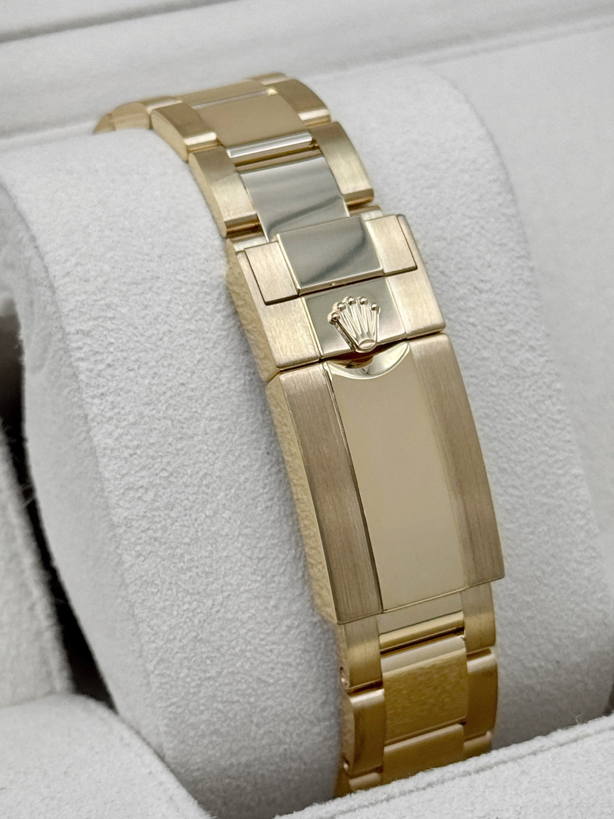 2022 Rolex Yacht-Master II 44mm 116688 18K Yellow Gold White Dial - MyWatchLLC