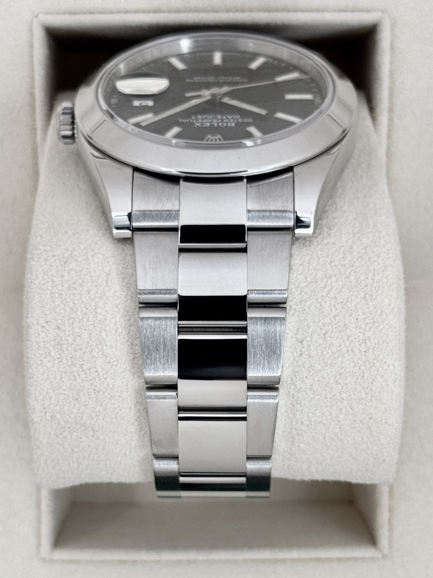 2021 Rolex Datejust 41mm 126300 Stainless Steel Oyster Black Dial
