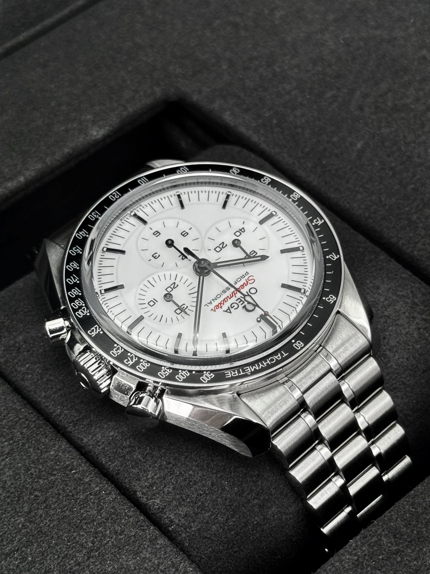 2025 Omega Speedmaster Moonwatch Pro 42mm 310.30.42.50.04.001 White Dial - MyWatchLLC