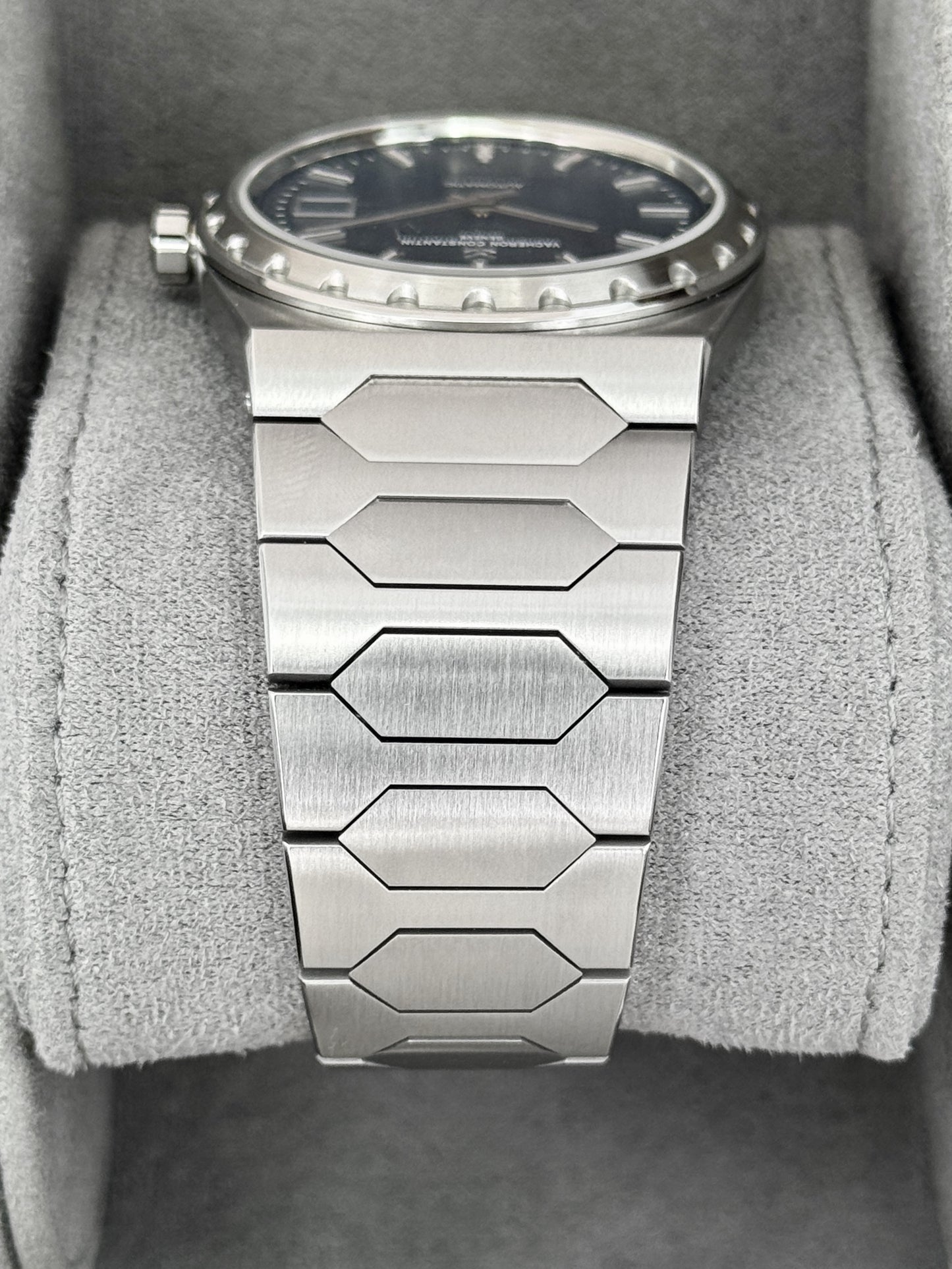 2026 Vacheron Constantin Historiques 222 37mm 4200H Stainless Steel Blue Dial