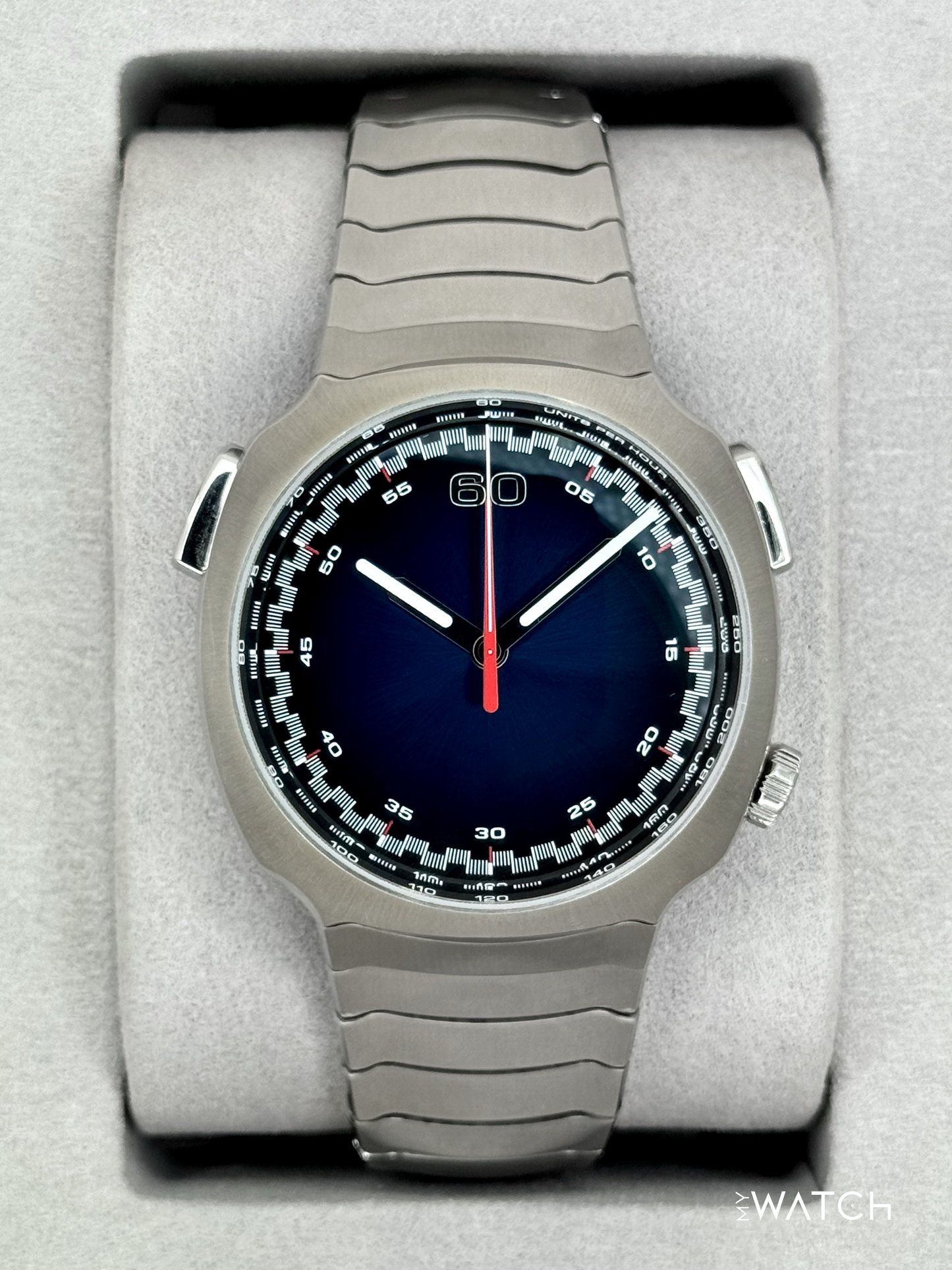 2025 H. Moser & Cie. Streamliner Flyback Chronograph 42.3mm 6907-1200 Blue Dial - MyWatchLLC