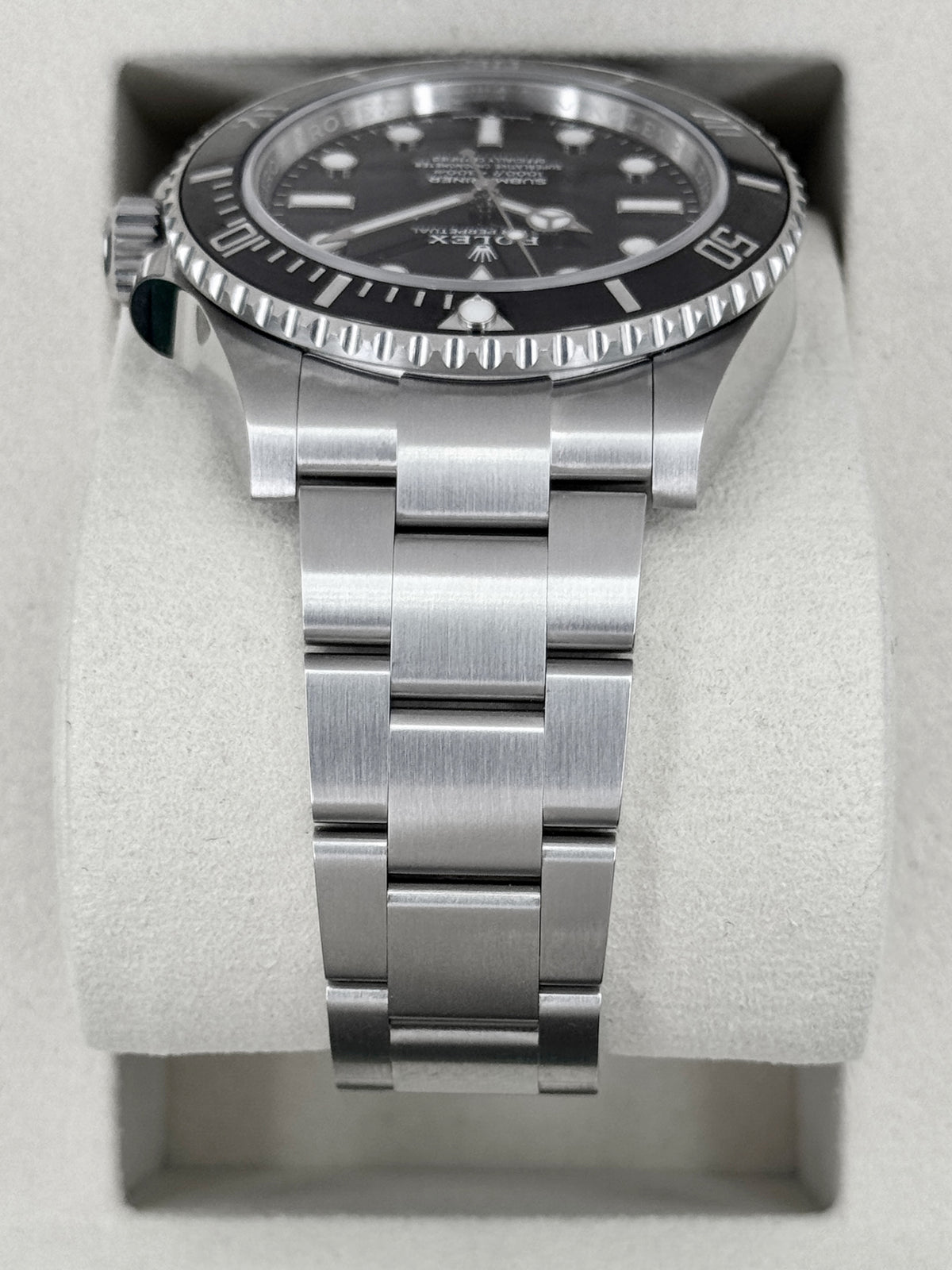 NEW 2026 Rolex Submariner 41mm 124060 Stainless Steel Black Dial (STICKERED)