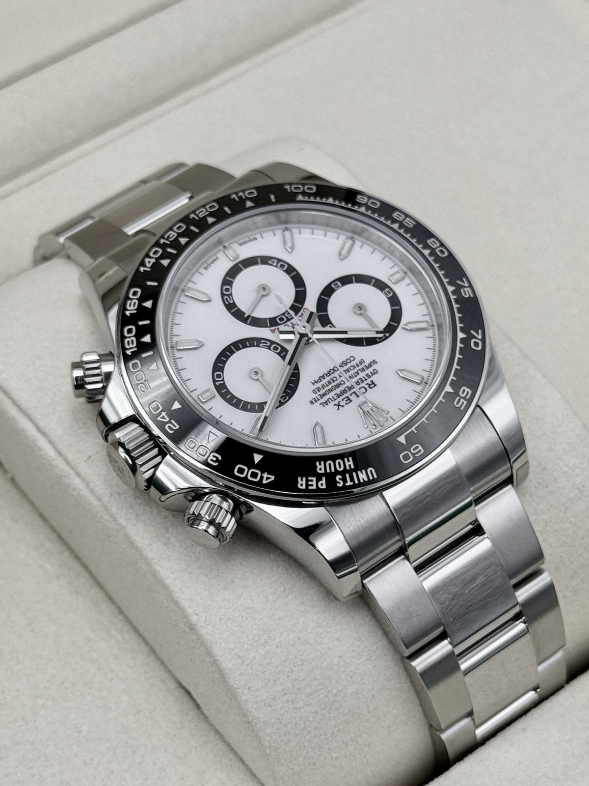 NEW 2026 Rolex Daytona 40mm 126500LN Stainless Steel Panda Dial (NEW STYLE CARD)