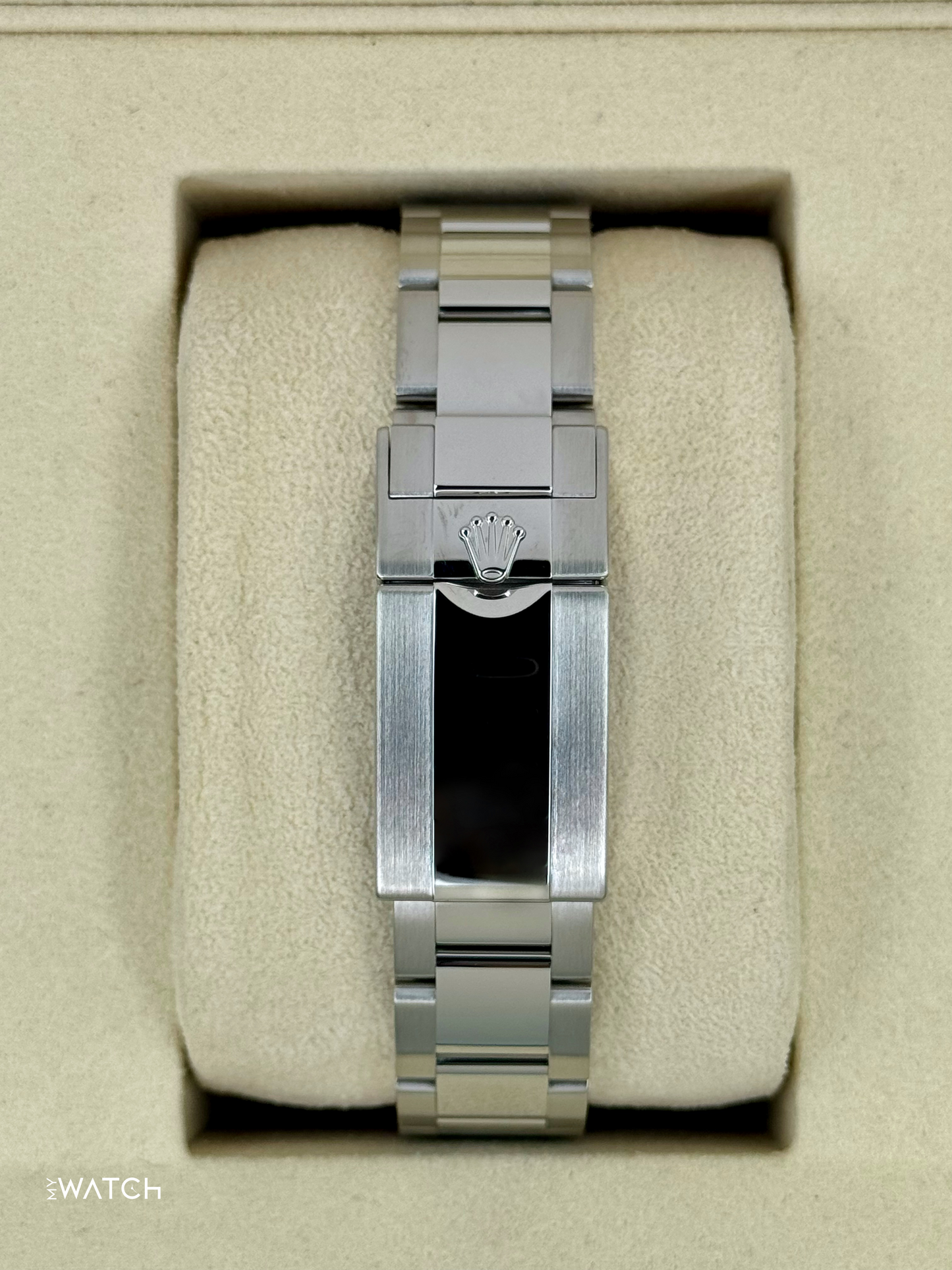 2025 Rolex Yacht-Master 40mm 126622 Stainless Steel Rhodium Dial