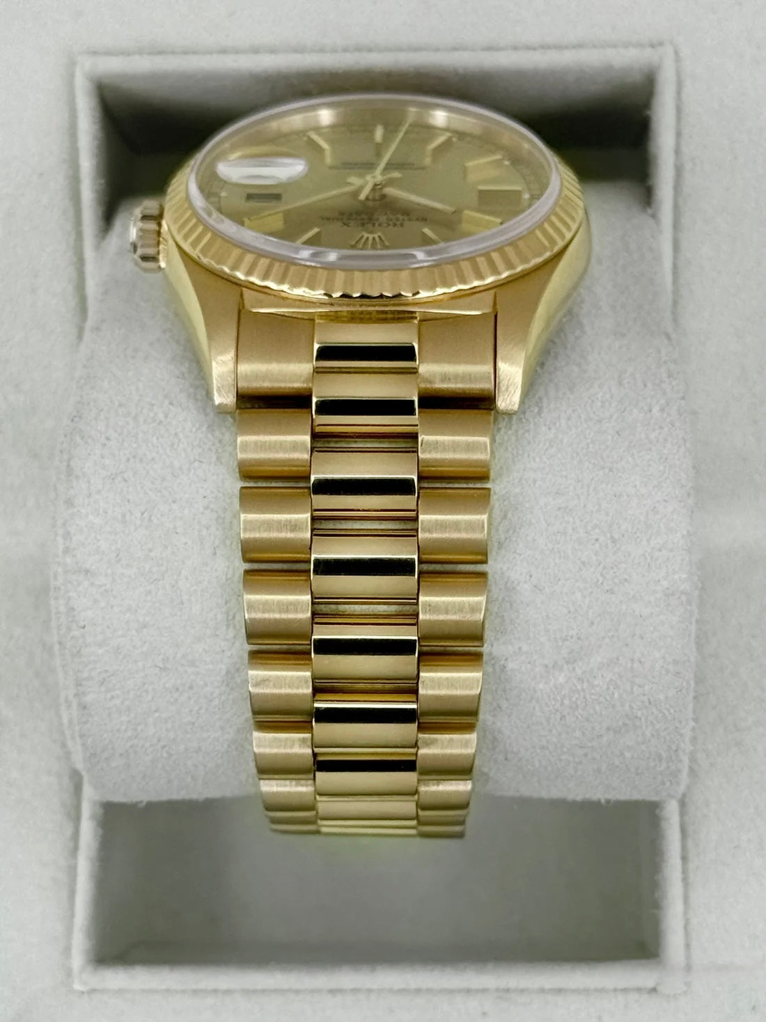 1990 Rolex Day-Date 36mm 18238 Presidential 18kt Yellow Gold Champagne Dial (CPO)