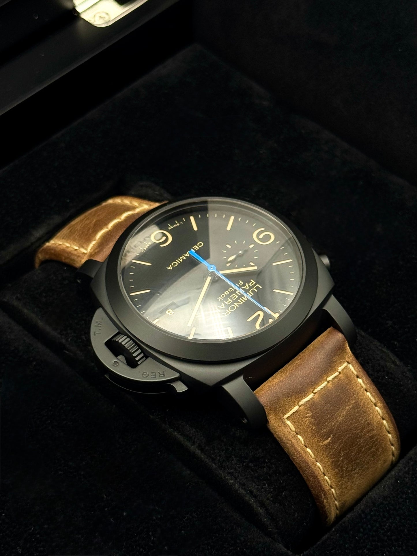 2016 Panerai Luminor 1950 3 Days 44mm PAM00580 Ceramic Black Dial
