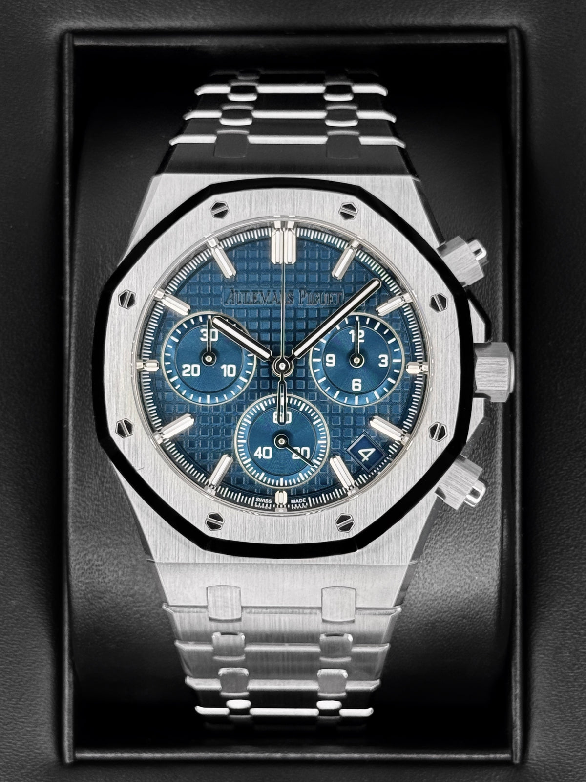 2026 Audemars Piguet Royal Oak Chronograph 41mm 26240ST Blue Dial