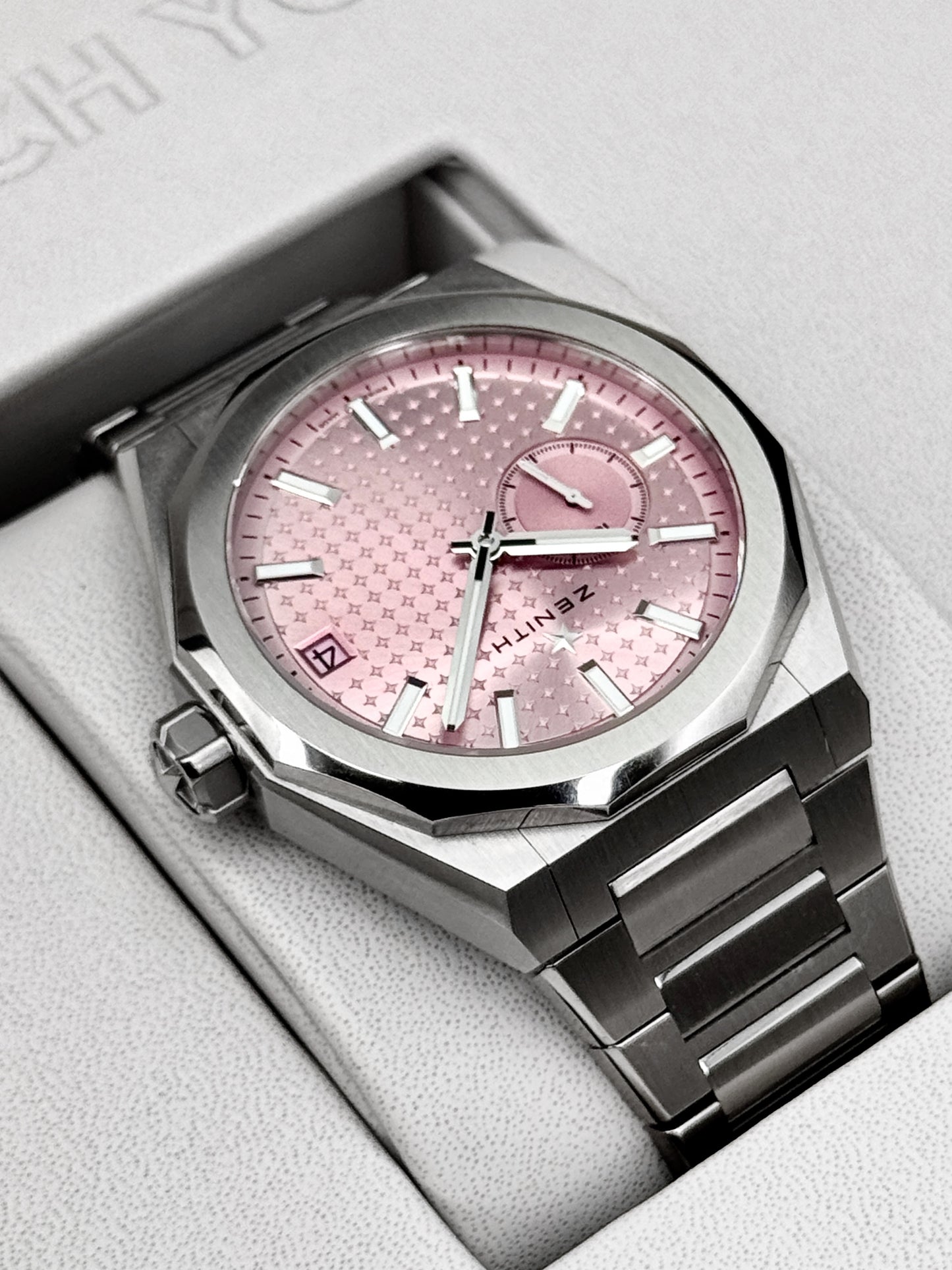 Zenith Defy Skyline 41mm 03.9301.3620/18.I001 Stainless Steel Pink Dial