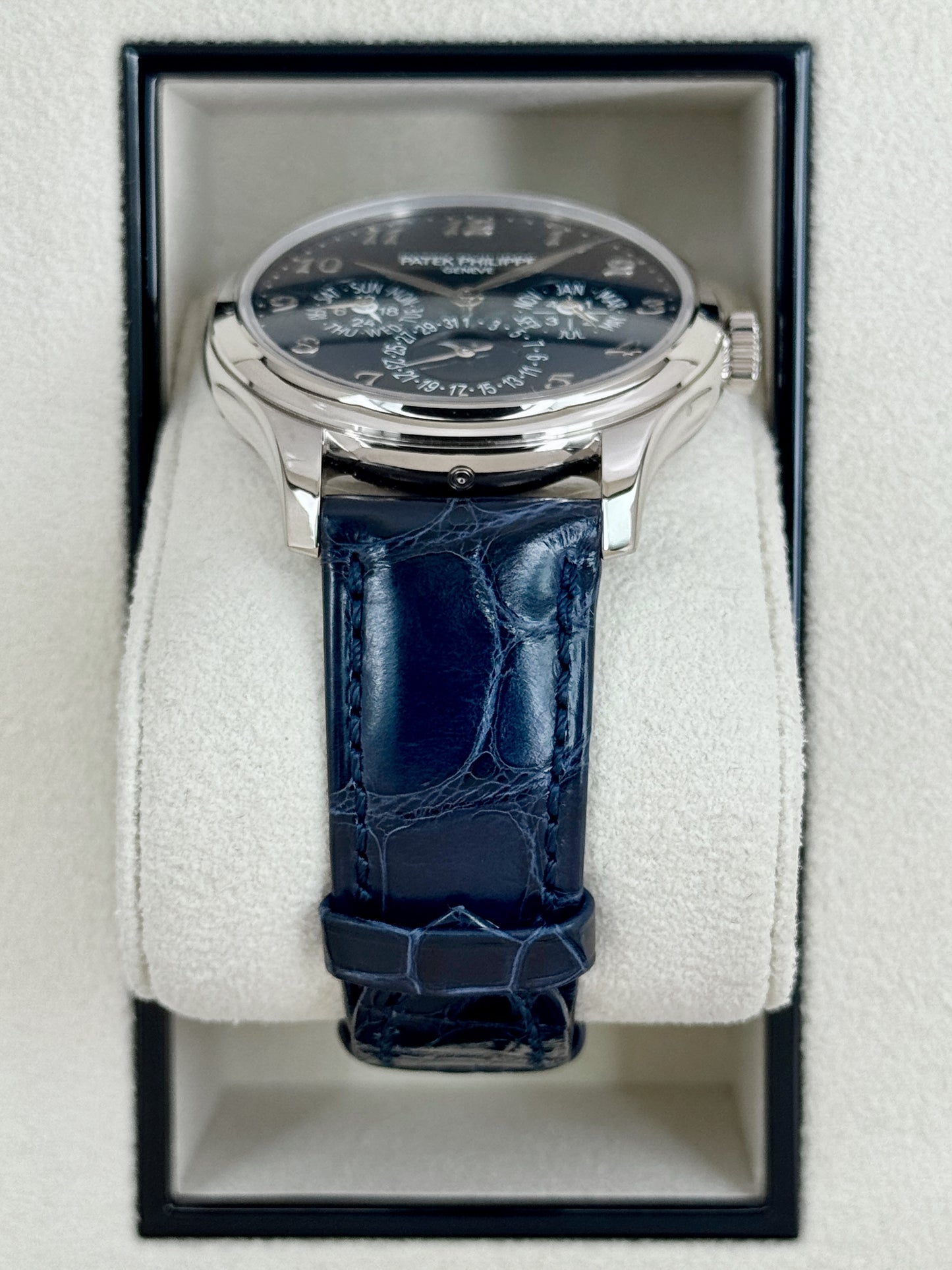 2021 Patek Philippe Perpetual Calendar 39mm 5327G White Gold Blue Dial