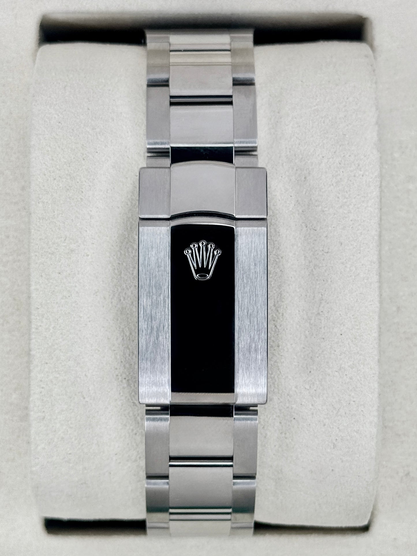 NEW 2026 Rolex Datejust 41mm 126334 Stainless Steel Oyster White Dial