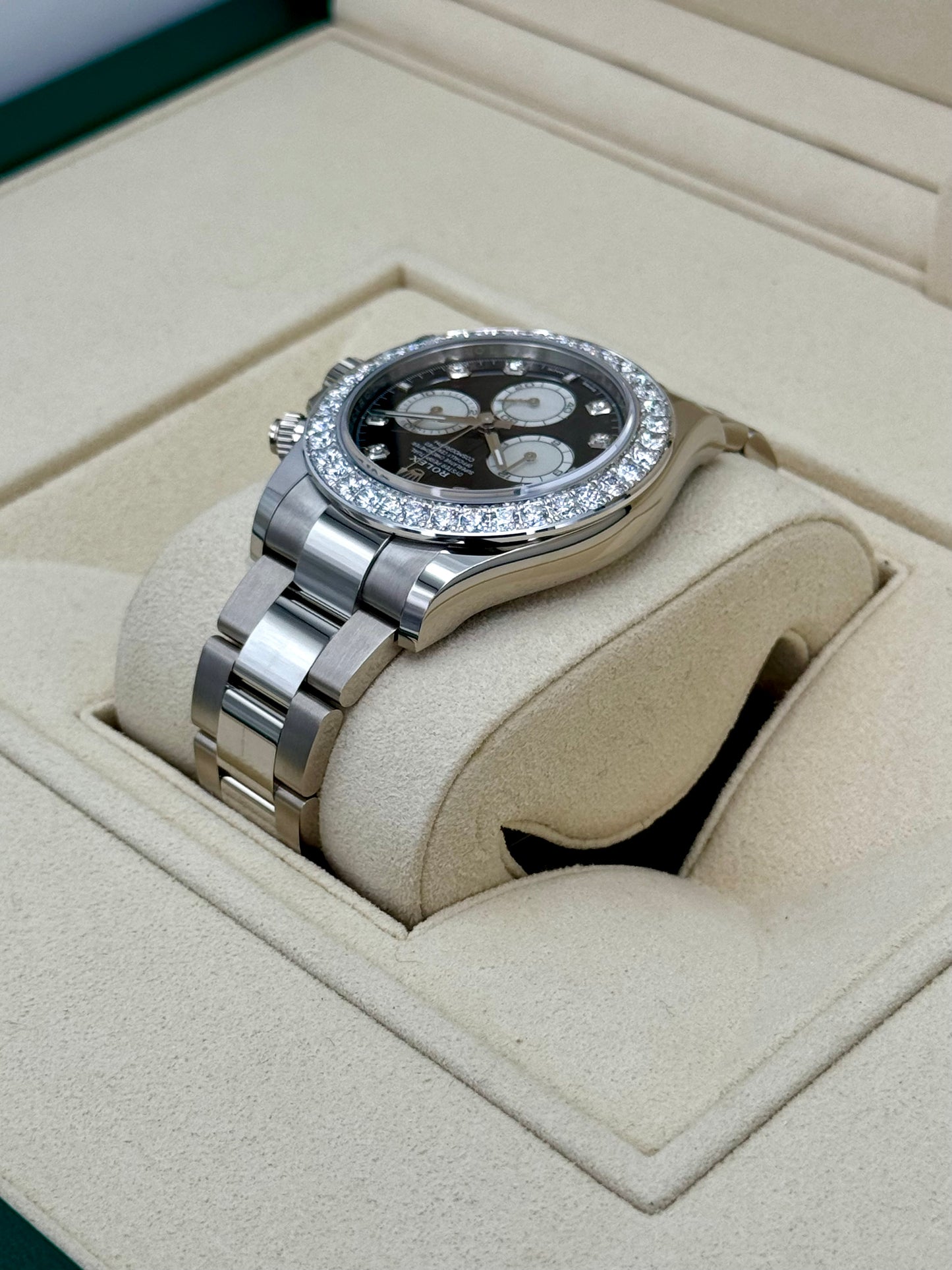 NEW 2024 Rolex Daytona 40mm 126579RBR Mother of Pearl Diamond Dial