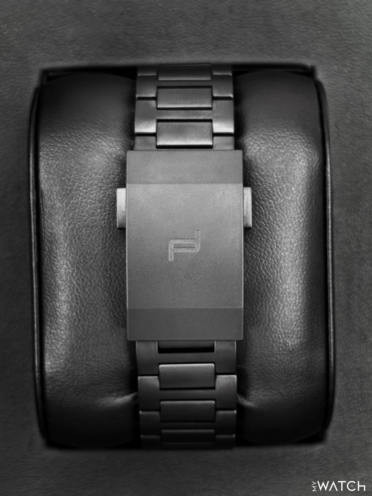 NEW 2025 Porsche Design Numbered Edition 41mm 6043.7.01.001.01.5 Titanium Black Dial