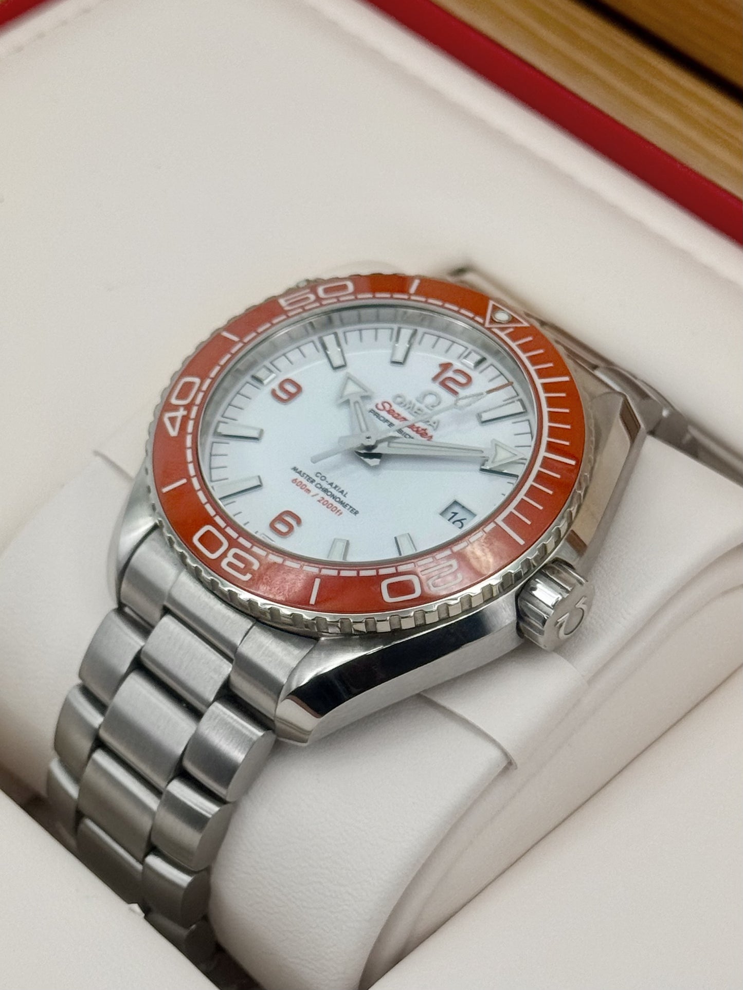 2023 Omega Seamaster Planet Ocean 43.5mm 215.30.44.21.04.001 White Dial