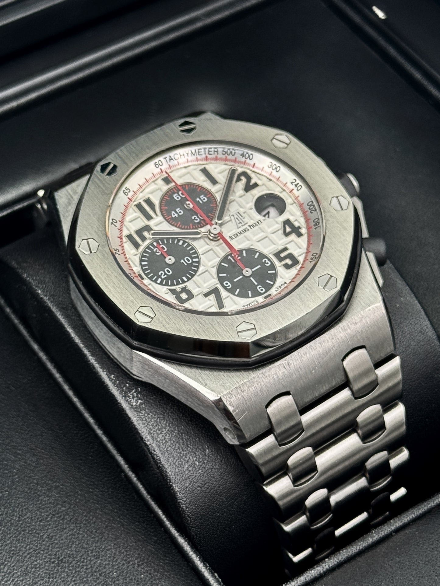 2016 Audemars Piguet Royal Oak Offshore 42mm 26170ST Stainless Steel White Dial