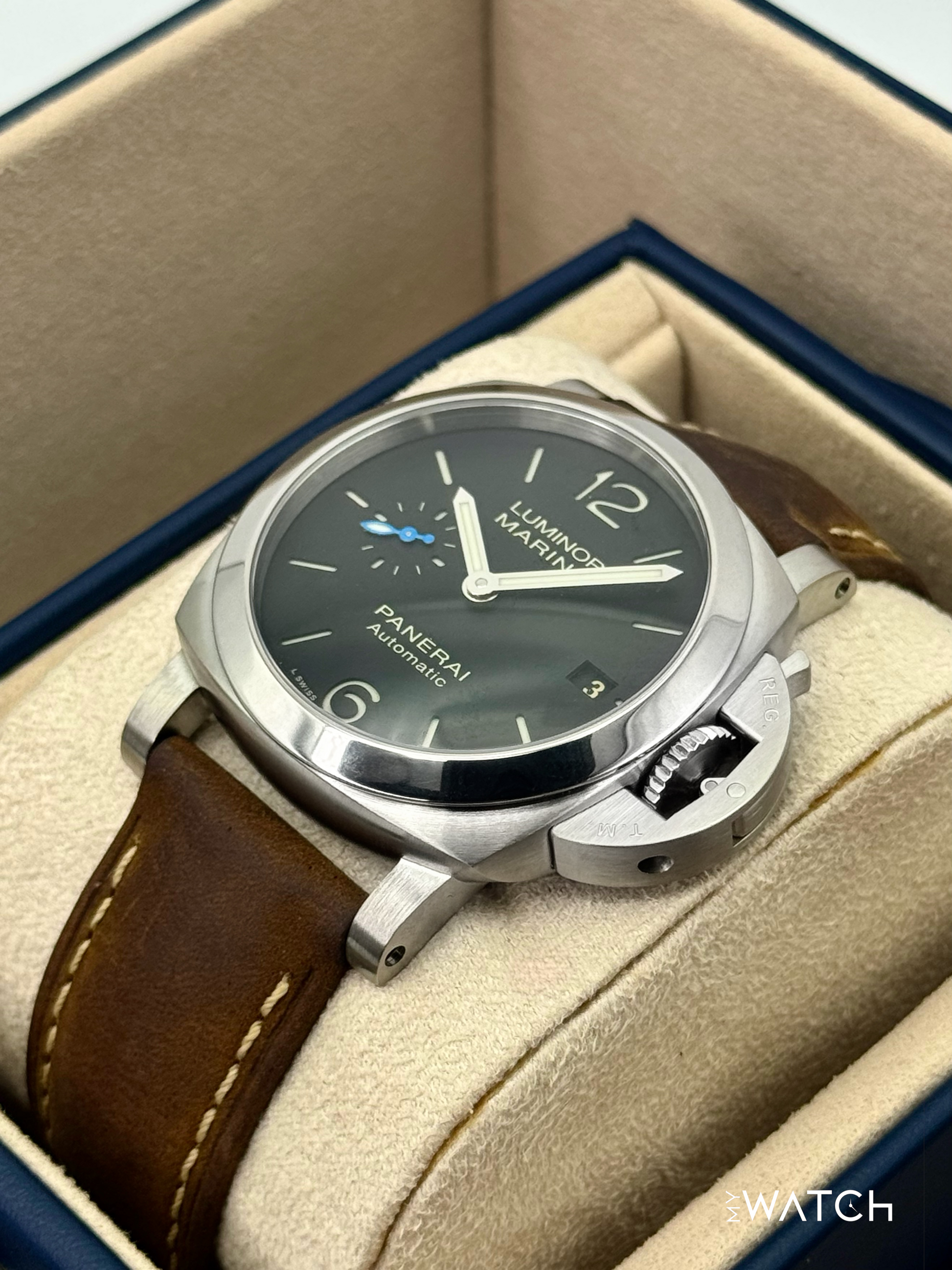2024 Panerai Luminor Quaranta 40mm PAM01372 Stainless Steel Black Dial - MyWatchLLC
