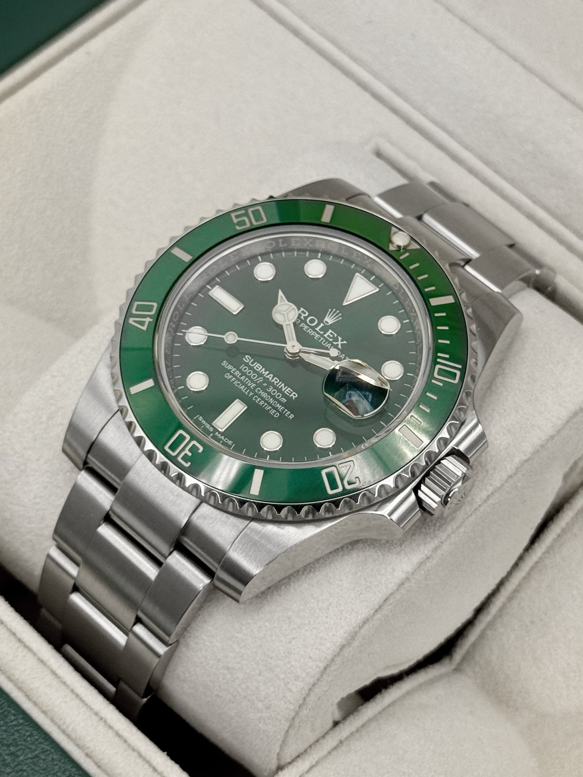 2017 Rolex Submariner Hulk 40mm 116610LV Green Dial