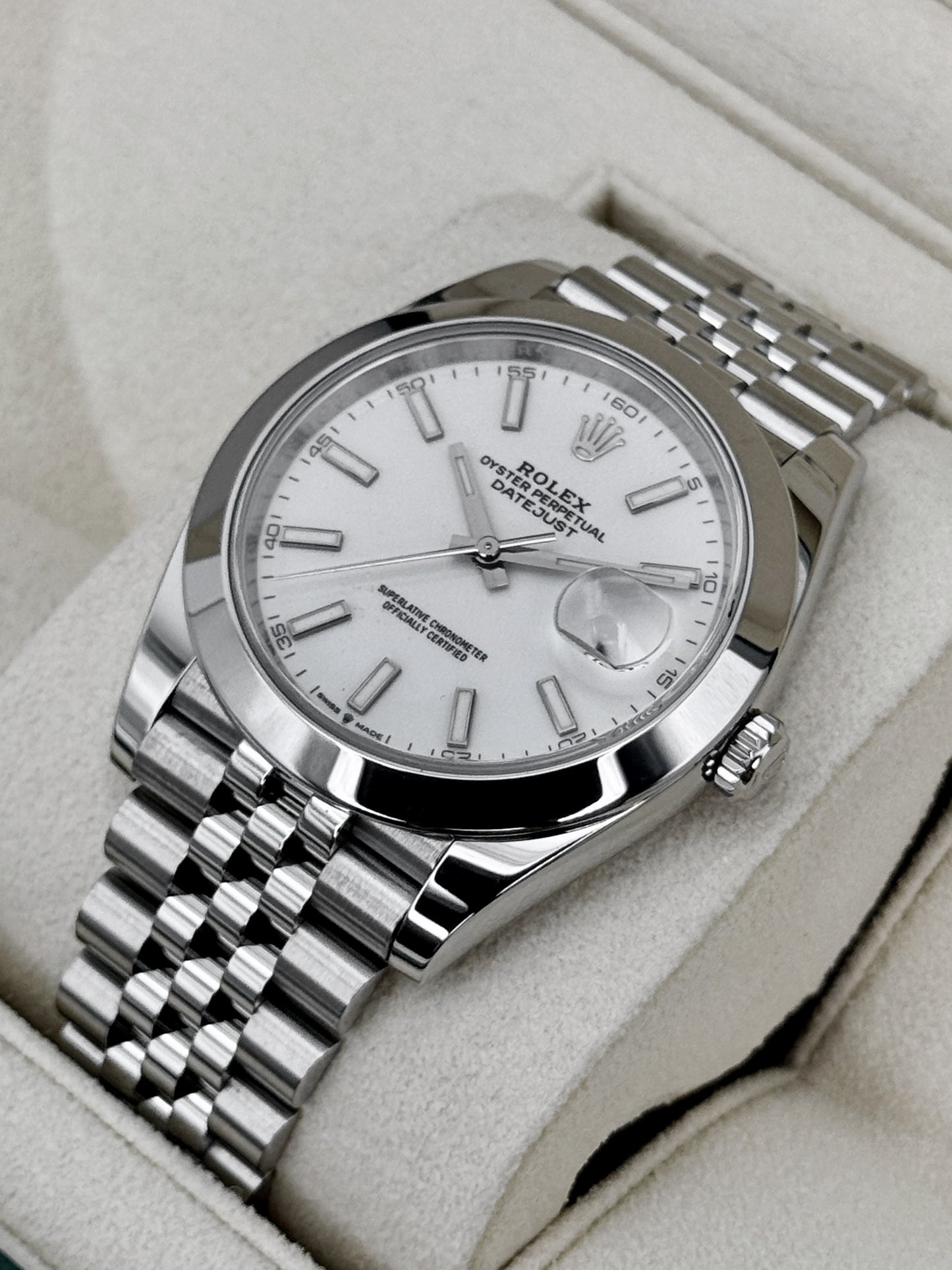 2024 Rolex Datejust 41mm 126300 Stainless Steel Jubilee White Dial