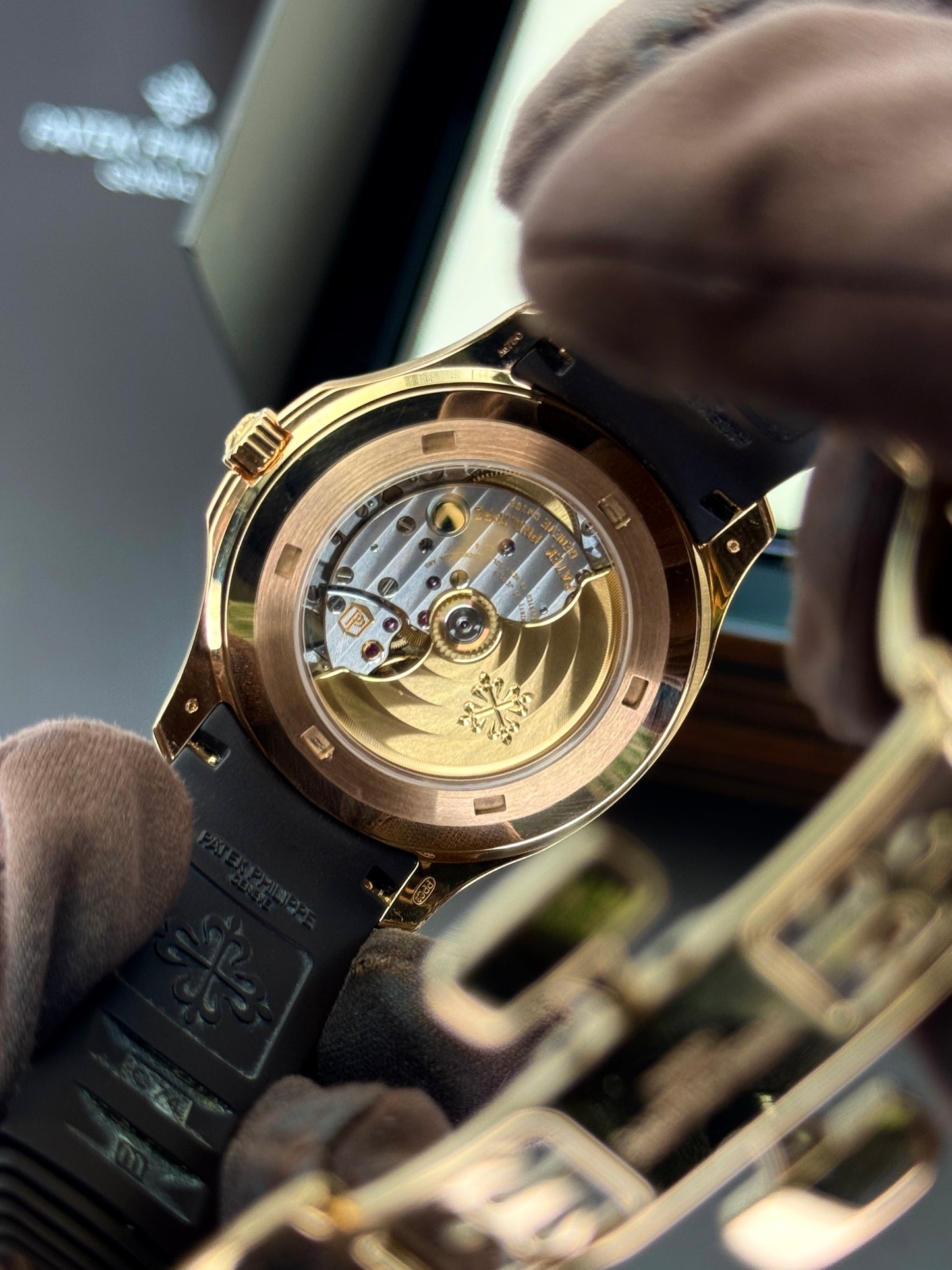 2023 Patek Philippe Aquanaut 40mm 5167R-001 Rose Gold Brown Dial