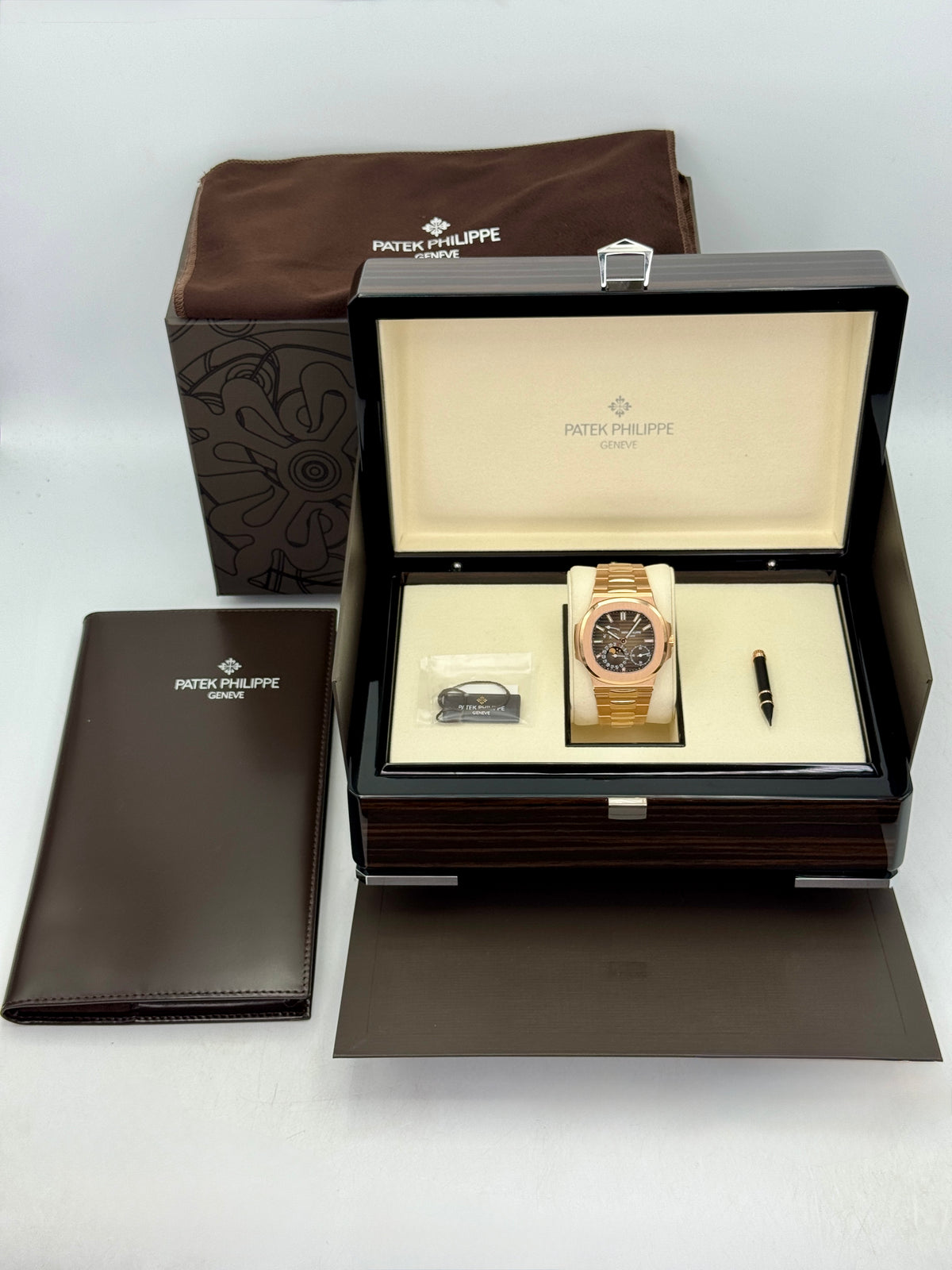 NEW 2026 Patek Philippe Nautilus 40mm 5712/1R Rose Gold Brown Dial - MyWatchLLC