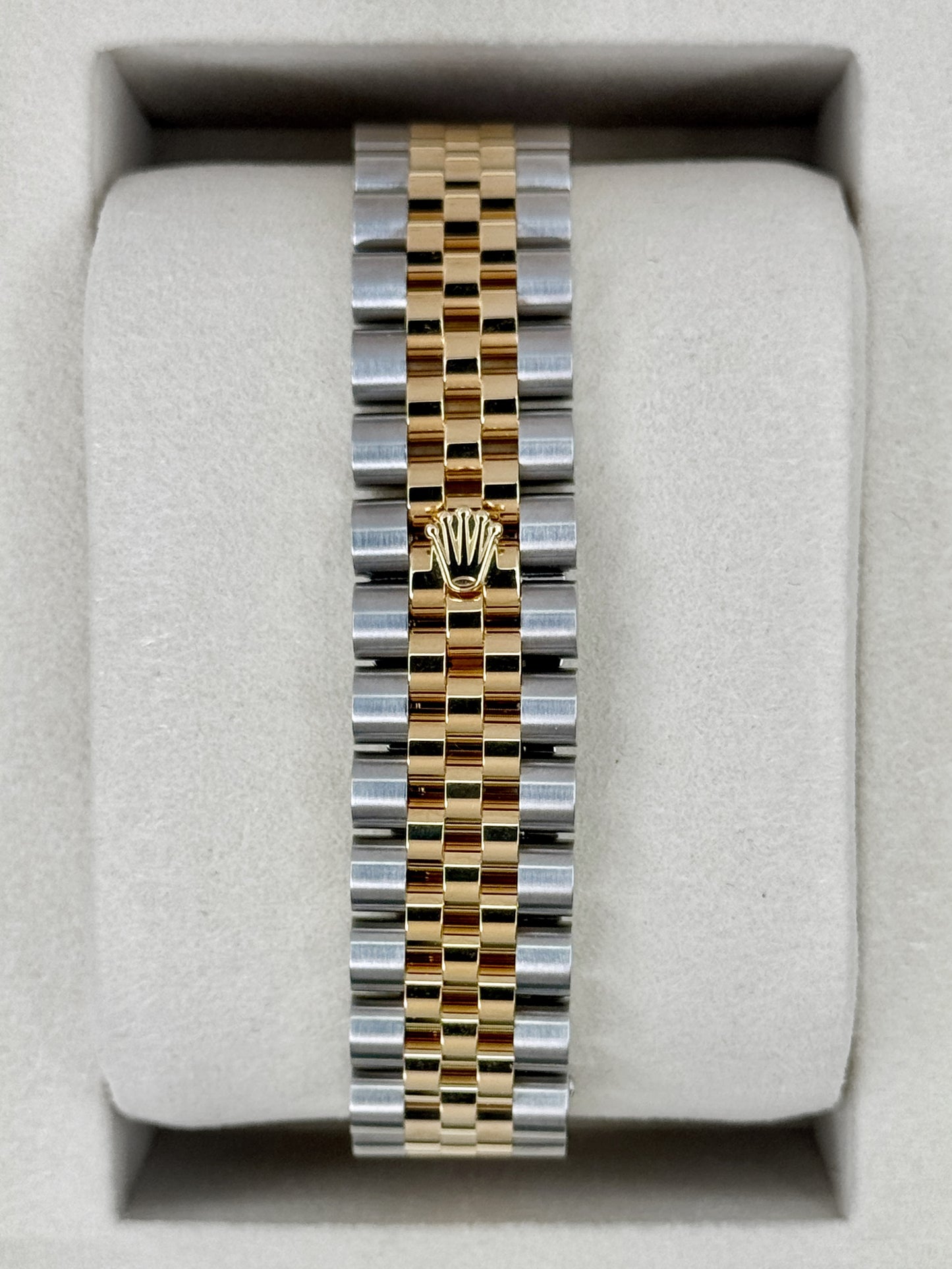 NEW 2026 Rolex Lady Datejust 31mm 278273 Two-Tone Jubilee Silver Diamond Dial