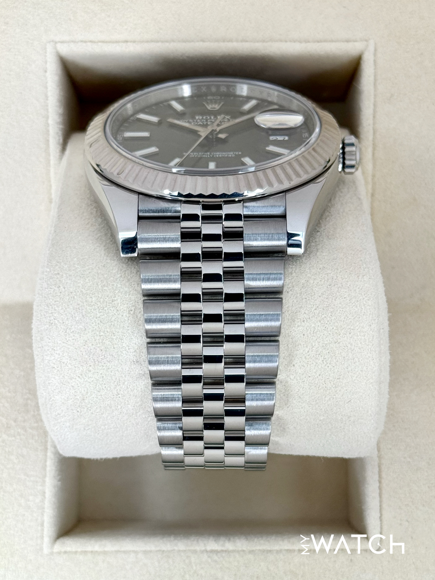 2020 Rolex Datejust 41mm 126334 Stainless Steel Jubilee Rhodium Dial