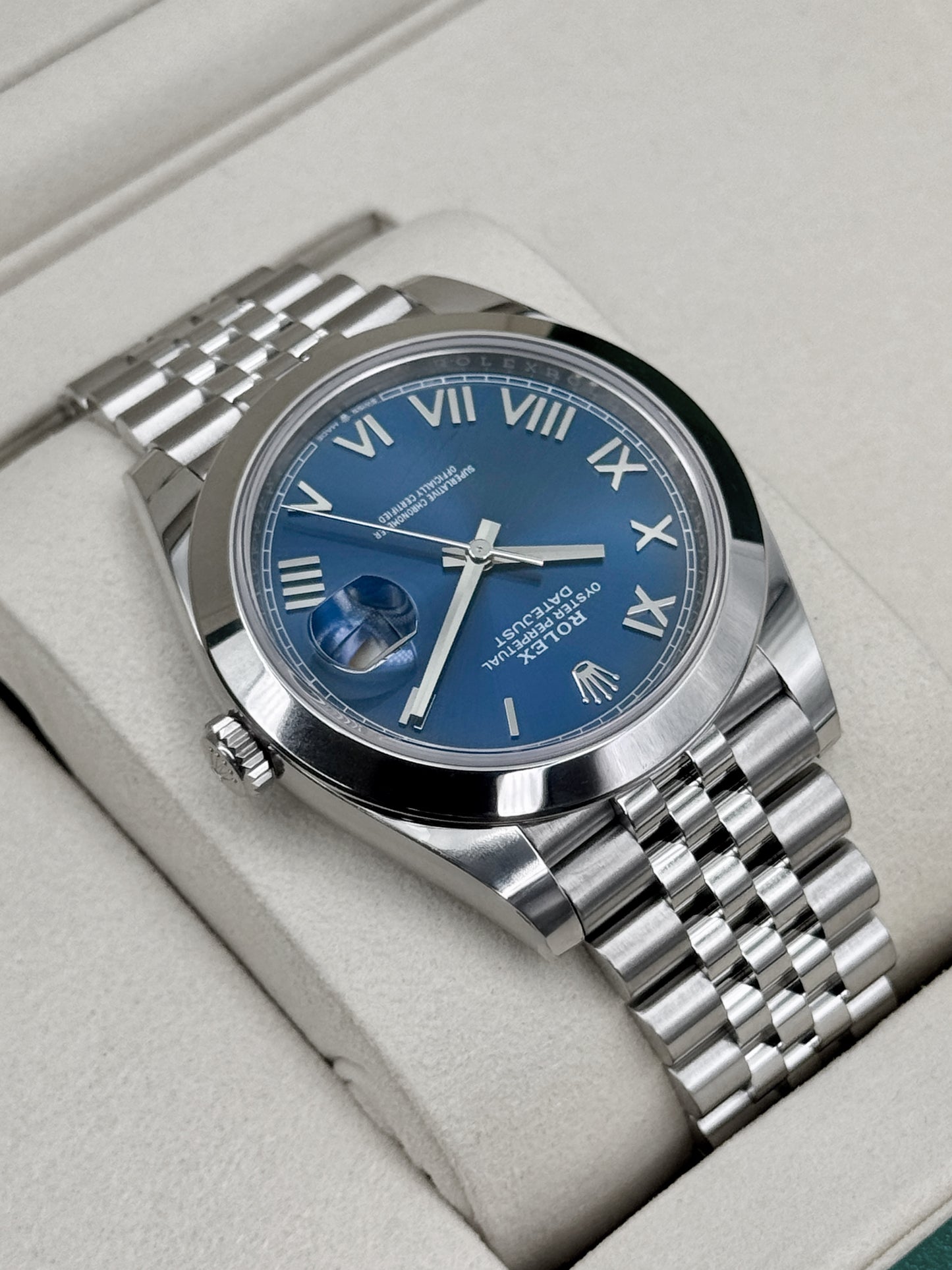 NEW 2026 Rolex Datejust 41mm 126300 Stainless Steel Jubilee Blue Roman Numeral Dial