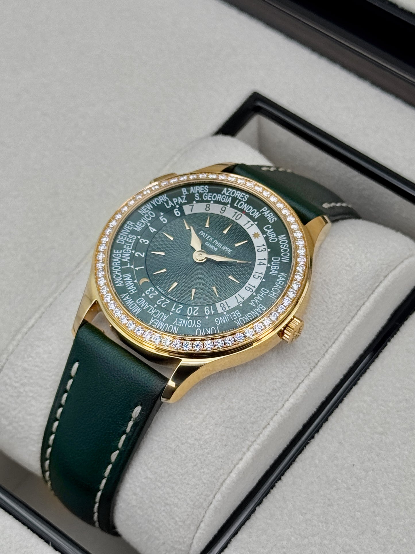 NEW 2026 Patek Philippe World Time Complications 36mm 7130R Rose Gold Green Dial