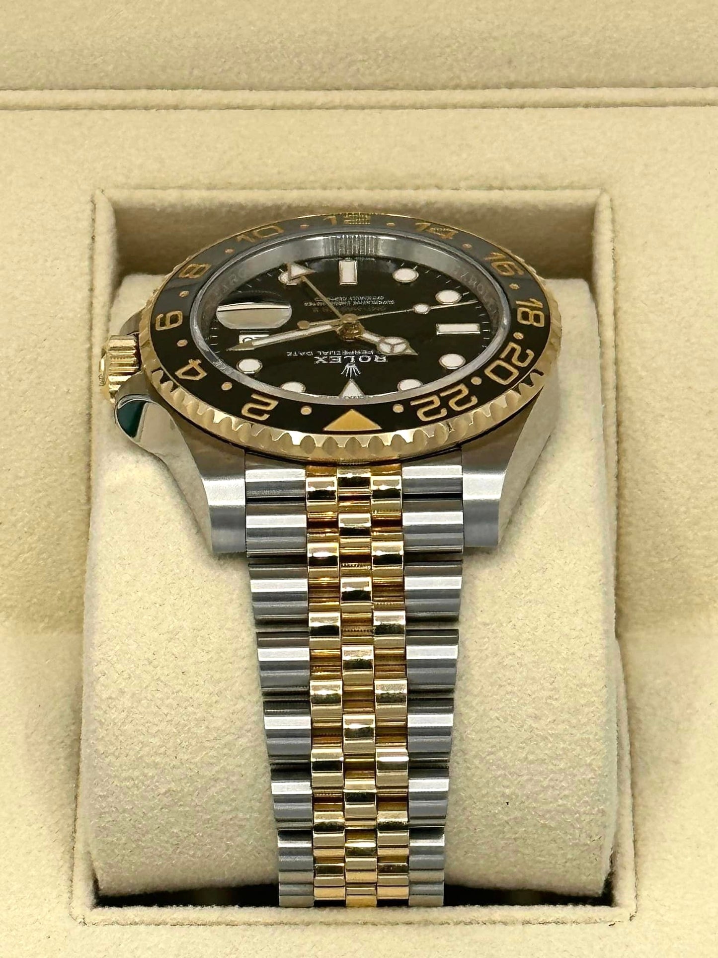 2023 Rolex GMT-Master II 40mm 126713GRNR Two-Tone Jubilee Black Dial - MyWatchLLC