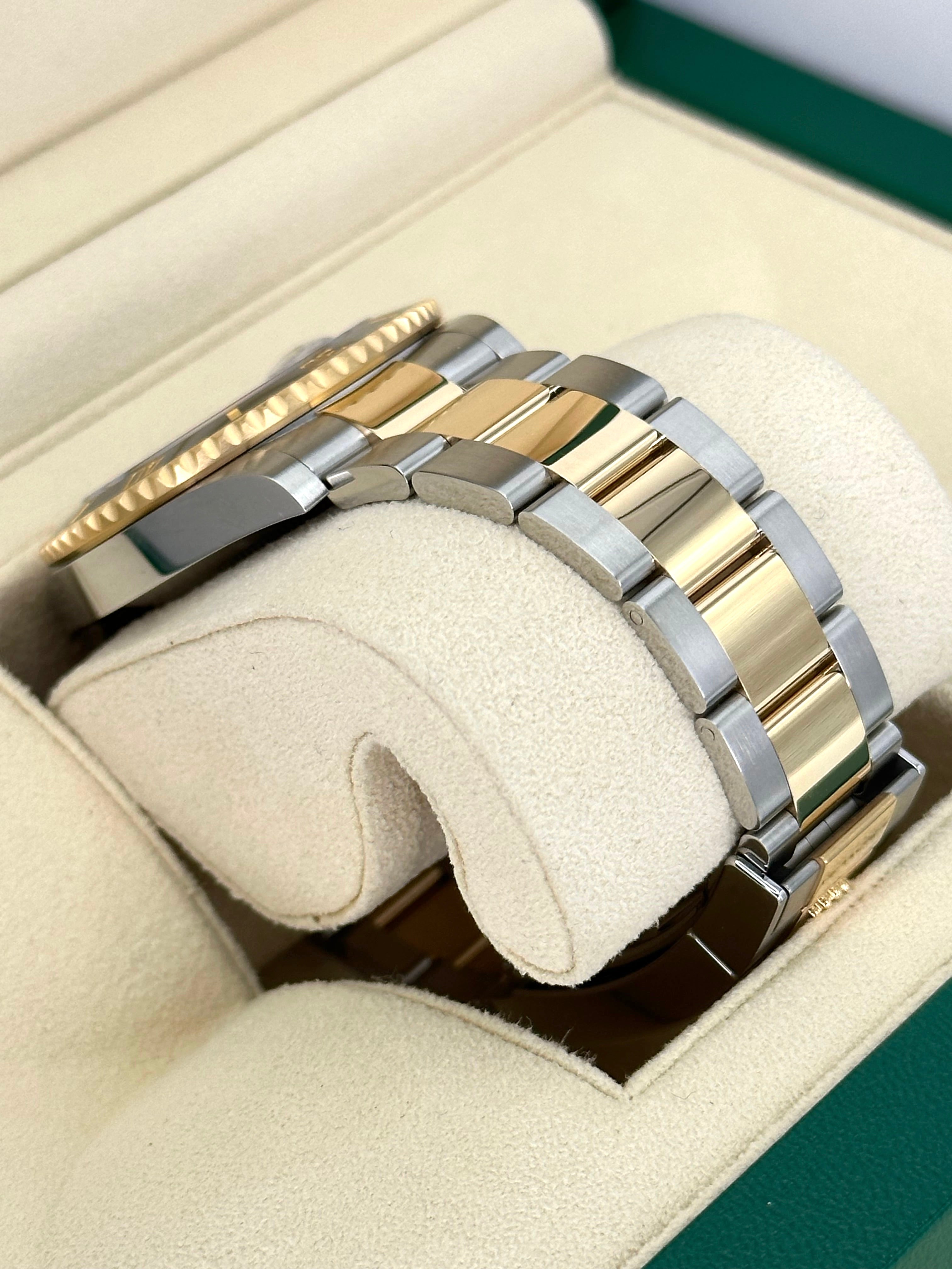 Rolex submariner 2024 two tone bracelet