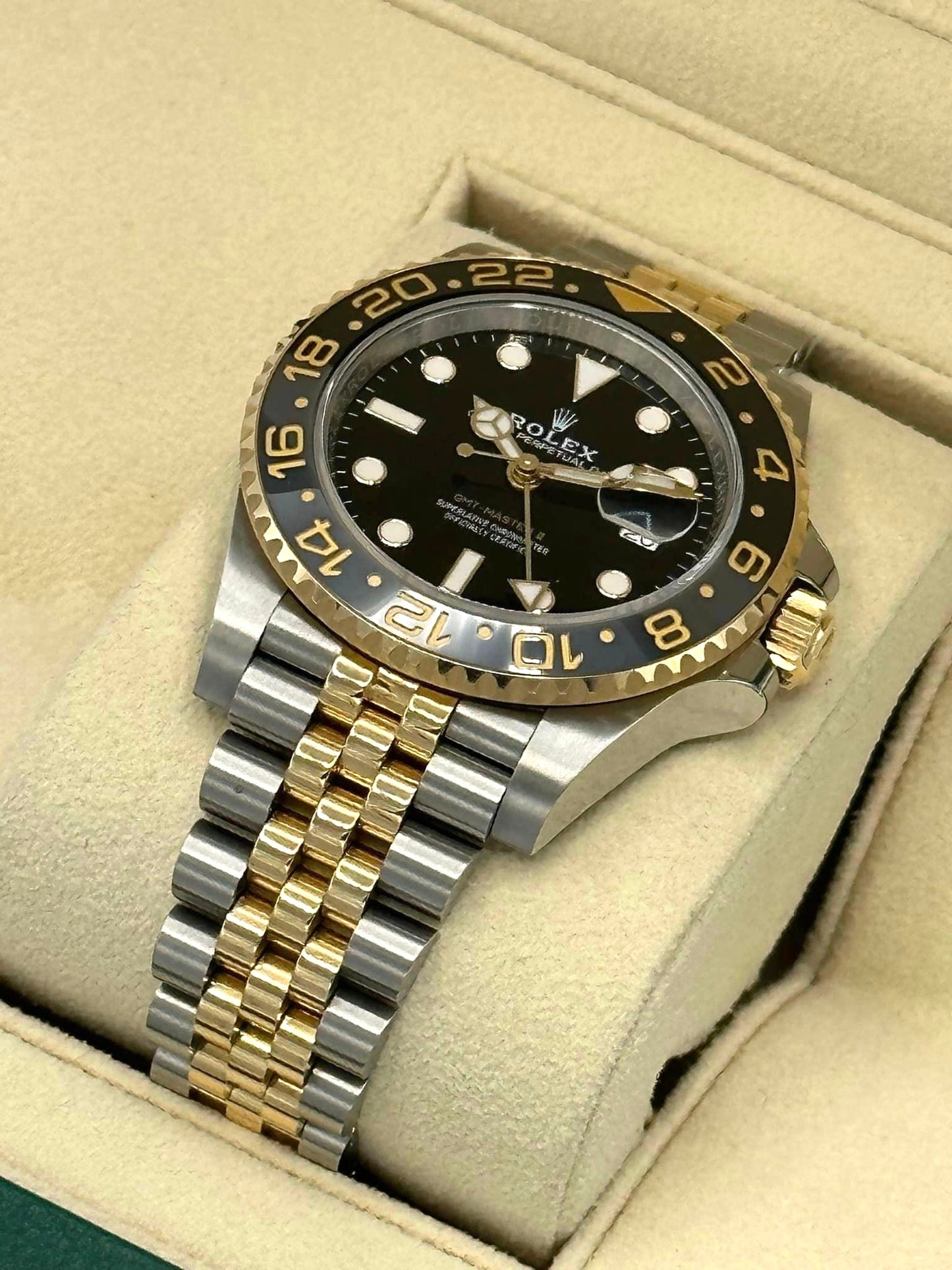 2023 Rolex GMT-Master II 40mm 126713GRNR Two-Tone Jubilee Black Dial - MyWatchLLC