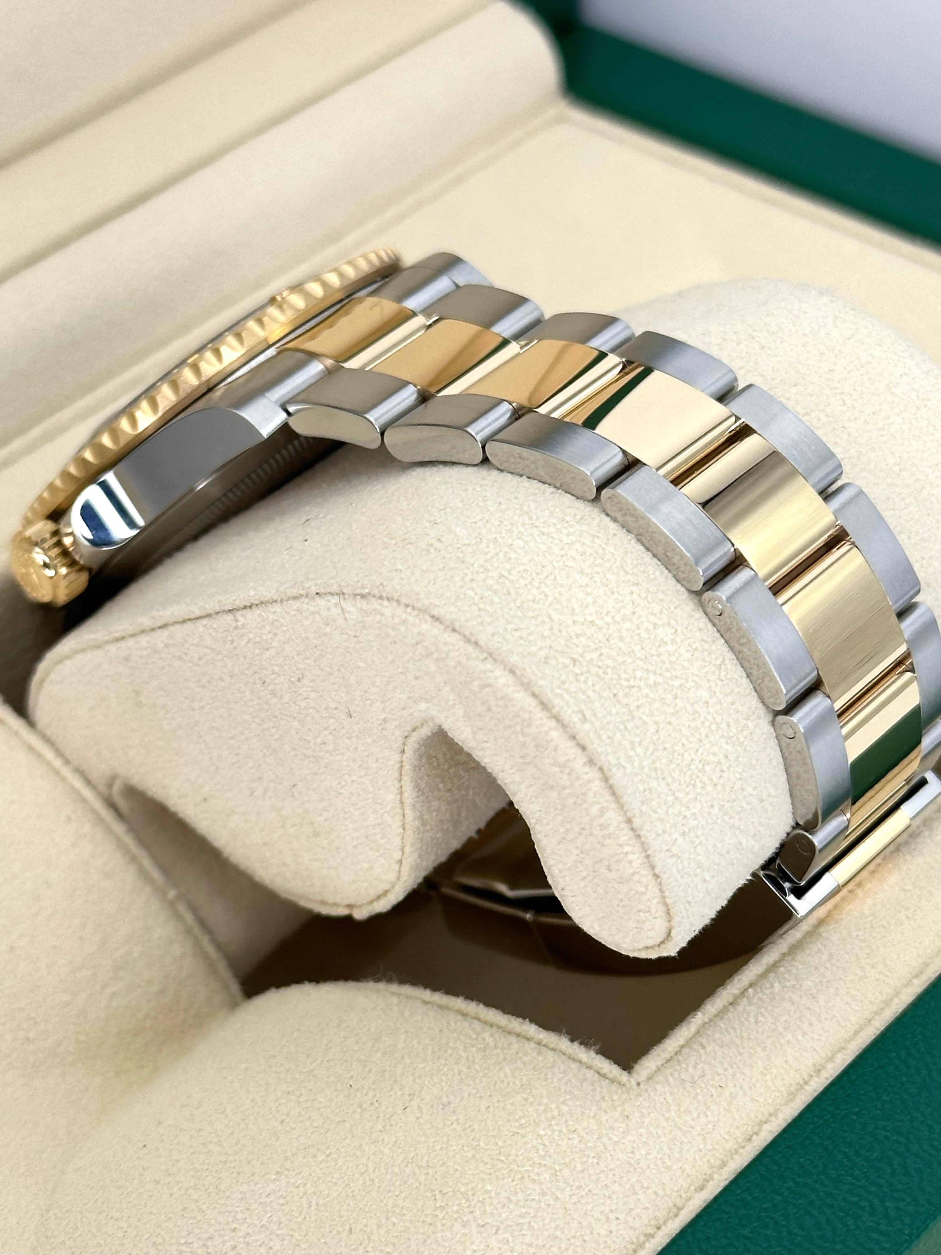 Rolex submariner outlet two tone bracelet